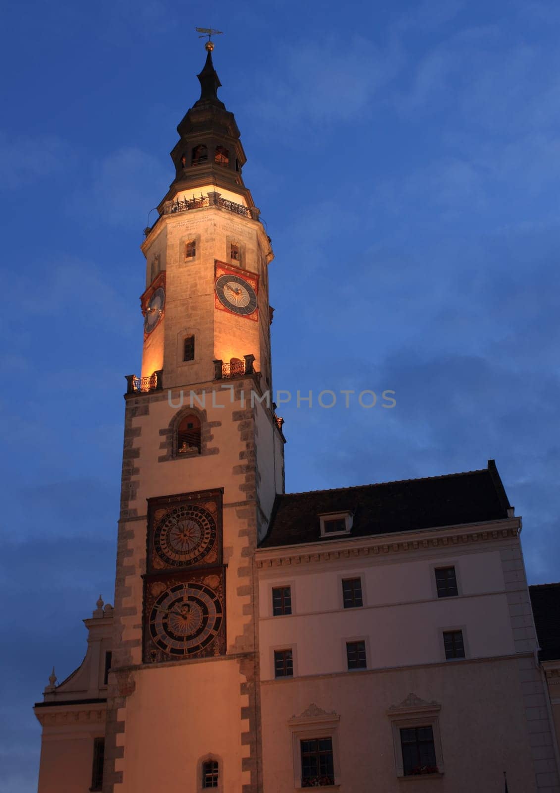 City hall in Goerlitz city at night