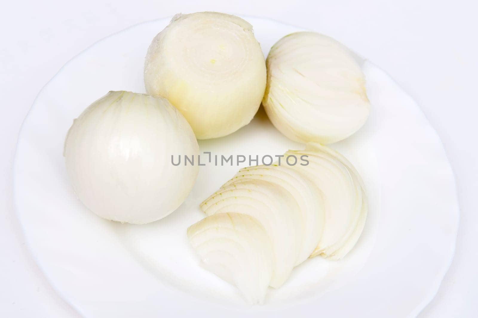 Onion on the white plate