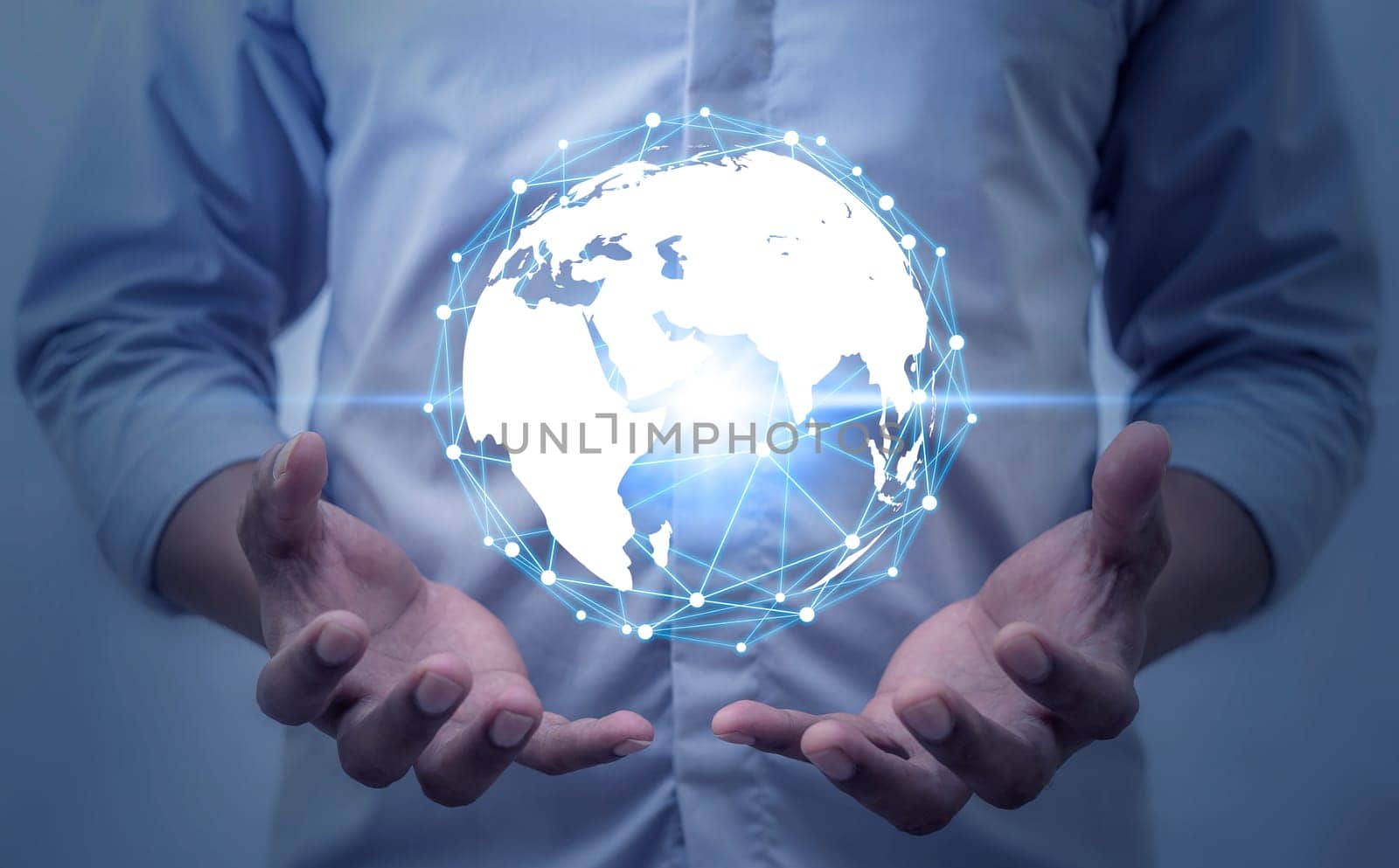 Age of technology People's, Use of technology in the modern era, Interconnection by internet network, Communication with the Internet, Communicating with each other around the world without borders