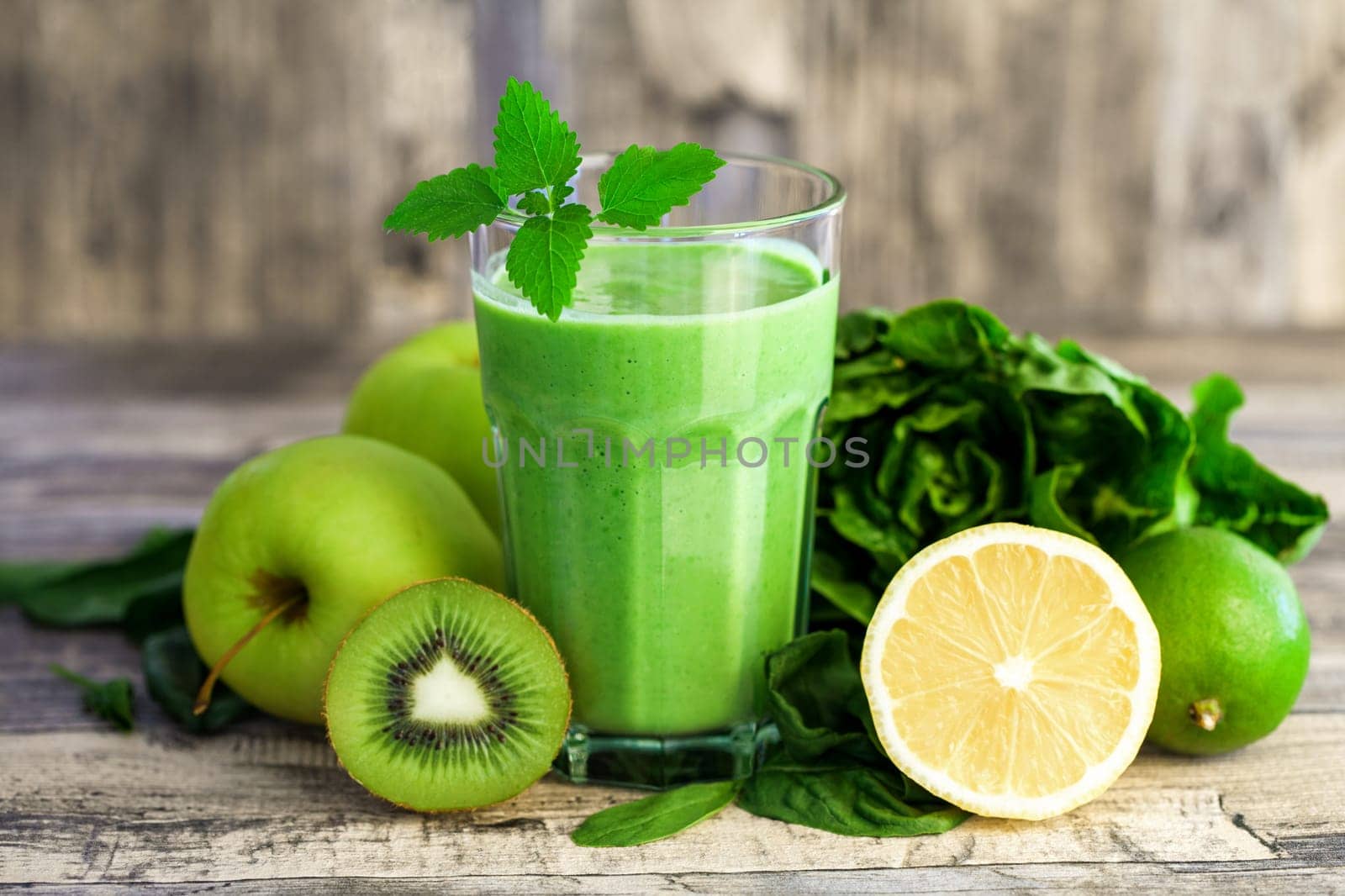 Green smoothie with fruits and vegetables