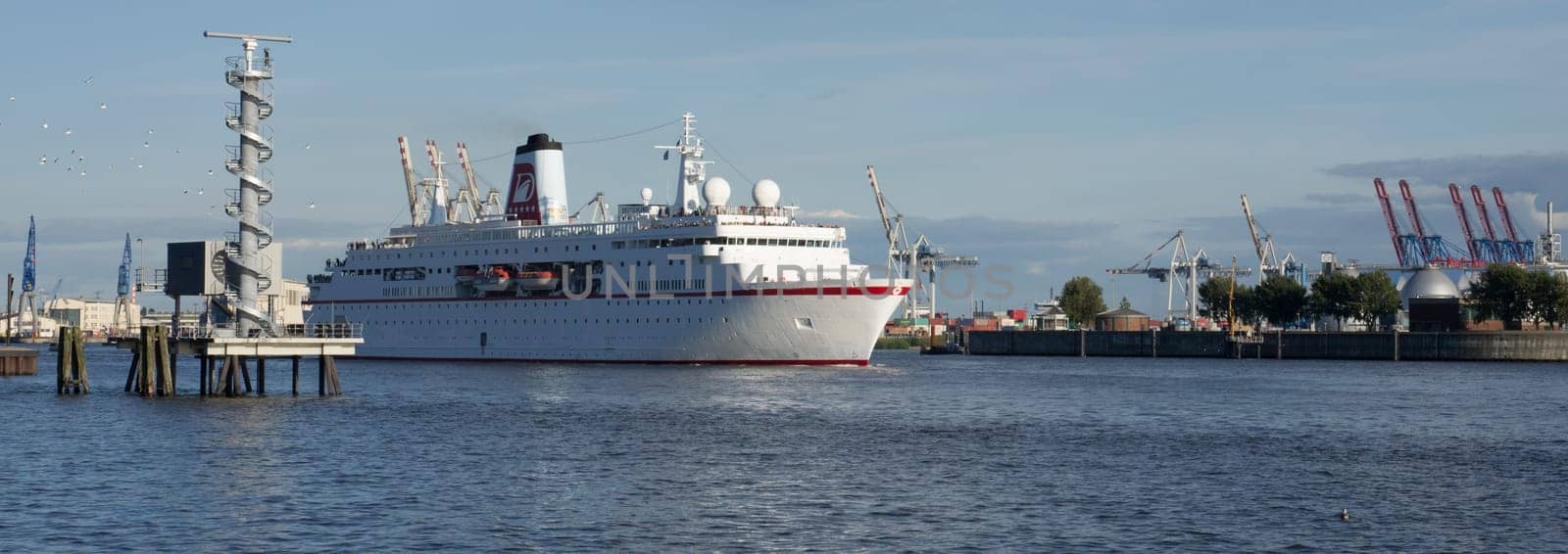 hamburger hafen cruise