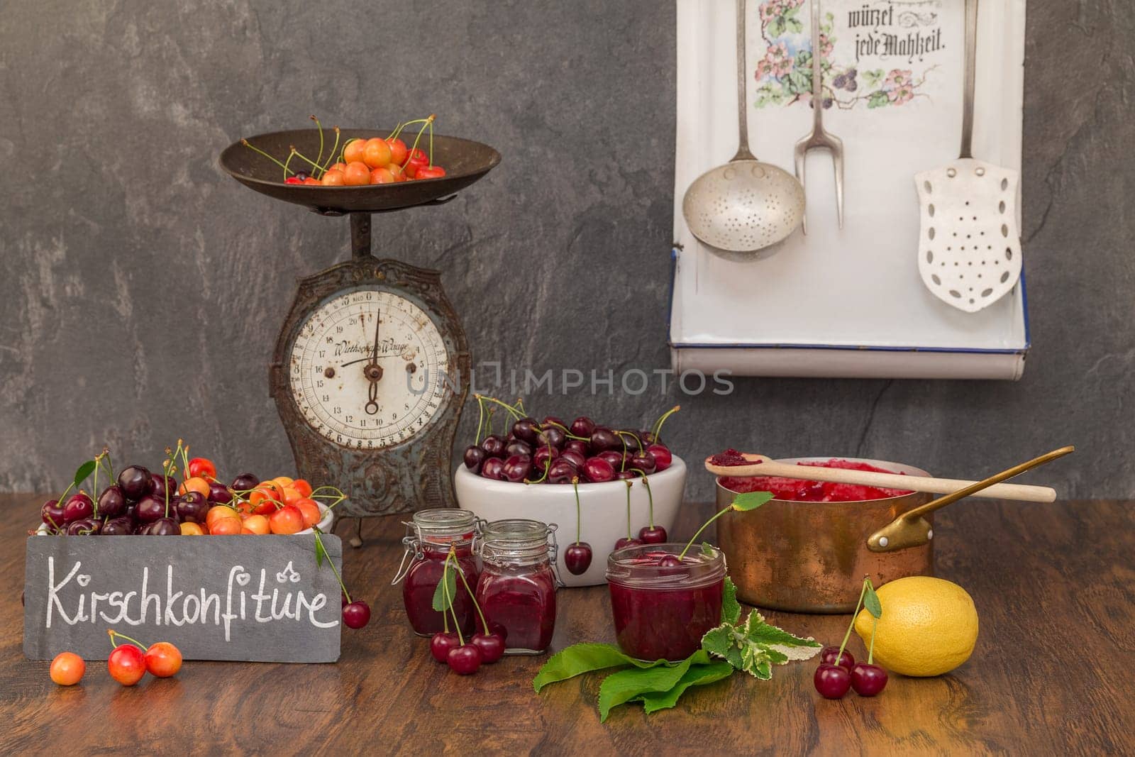 Cook cherry jam