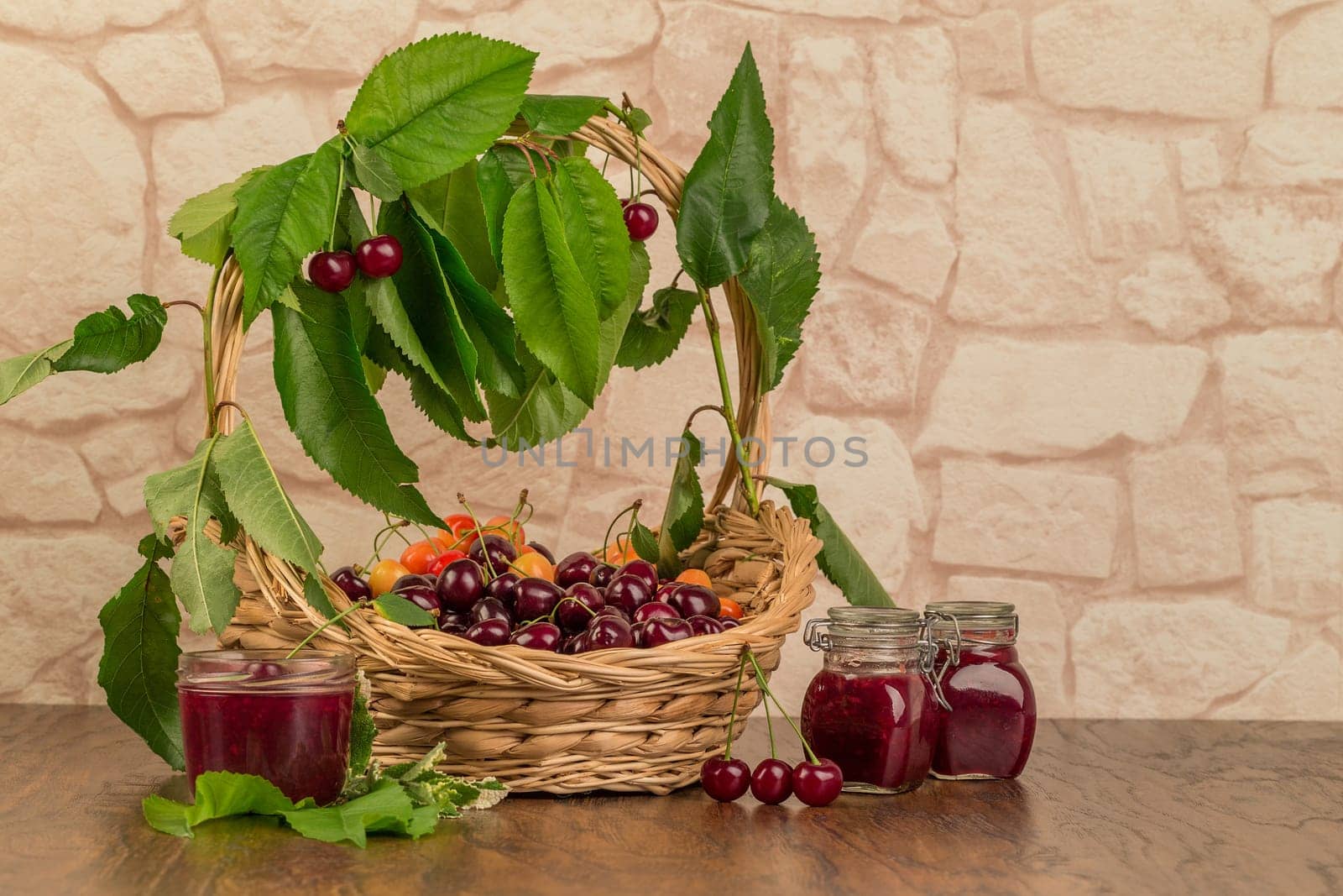 Cook cherry jam
