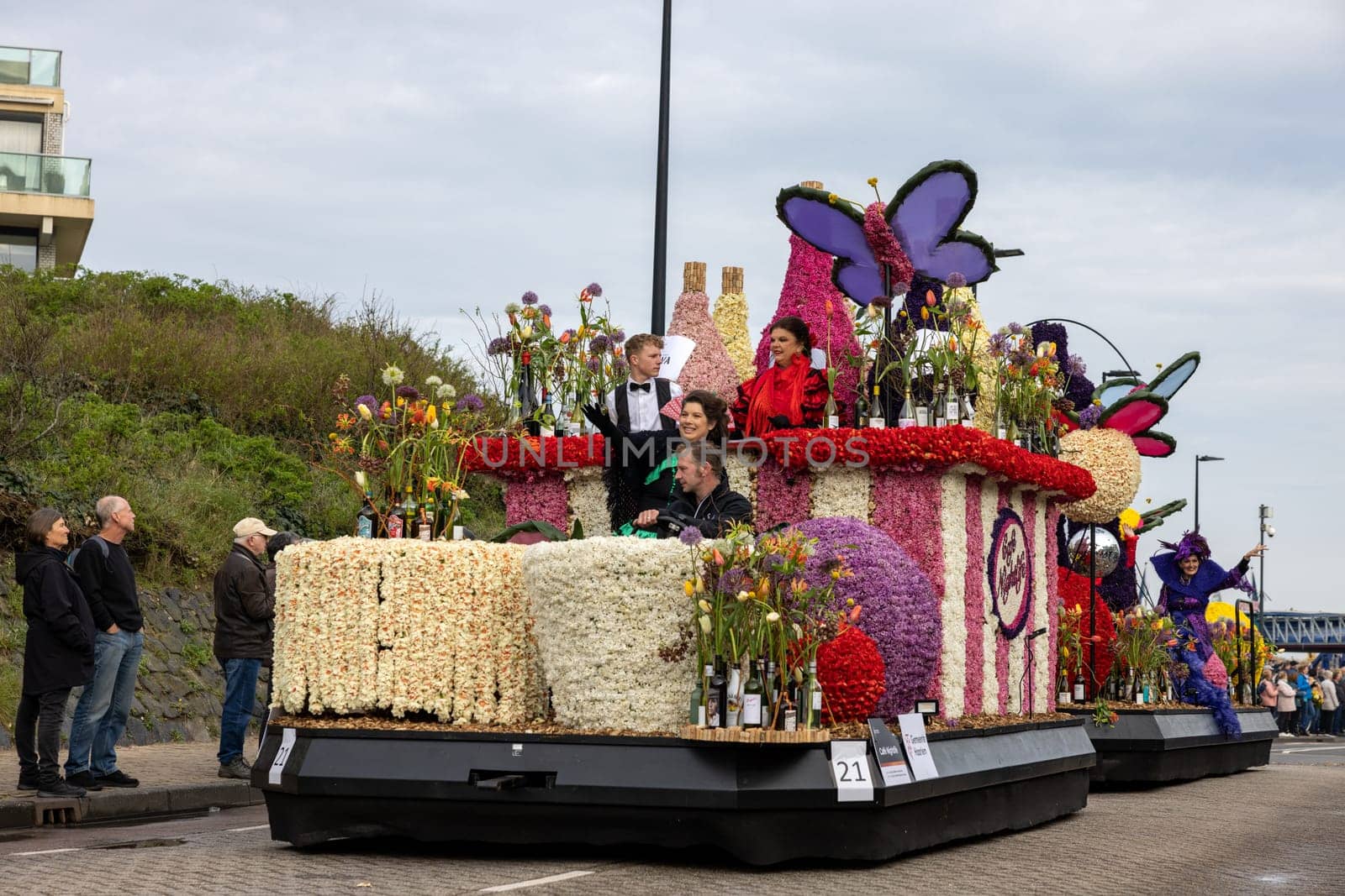 Noordwijk, Netherlands - April 22, 2023: Spectacular flower covered floats in the Bloemencorso Bollenstreek the annual spring flower parade from Noordwijk to Haarlem in the Netherlands.