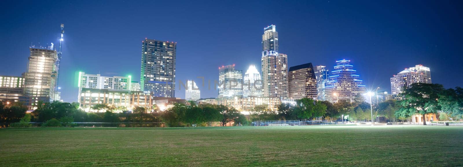Night falls as the stars come out in Austin Texas