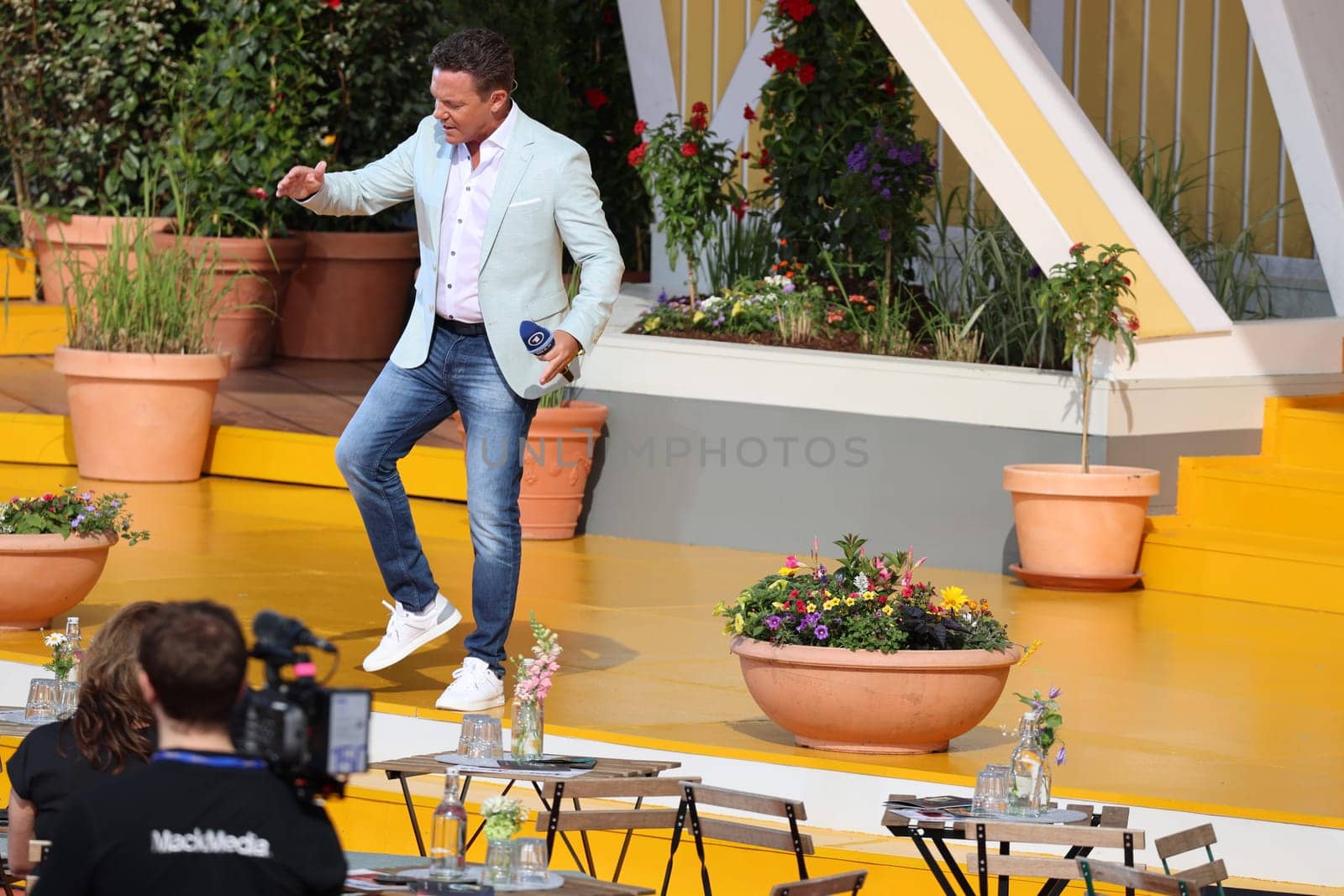 Stefan Mross (singer / presenter / entertainer) in the ARD TV show "Immer wieder sonntags""."