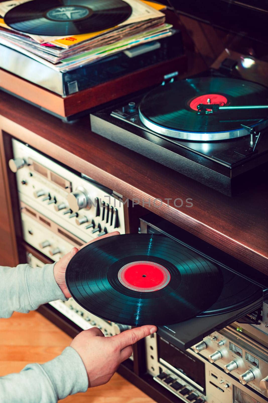 Set of audio equipment, record players, amplifiers, radio and vinyl records