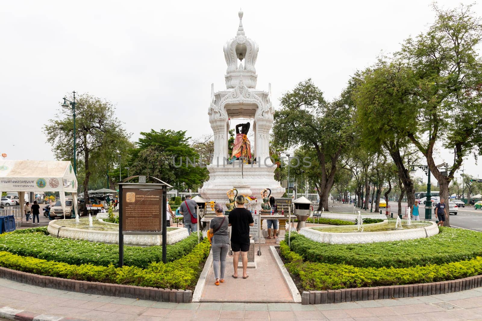 Bangkok,Thailand - April 16,2023: Thokkathan-Mother Earth Squeezing Her Hair is a shrine located on Ratchadamnoen Nai Road. Near Rattanakosin Hotel and Phan Phiphob Leela Bridge can pay homage anytime