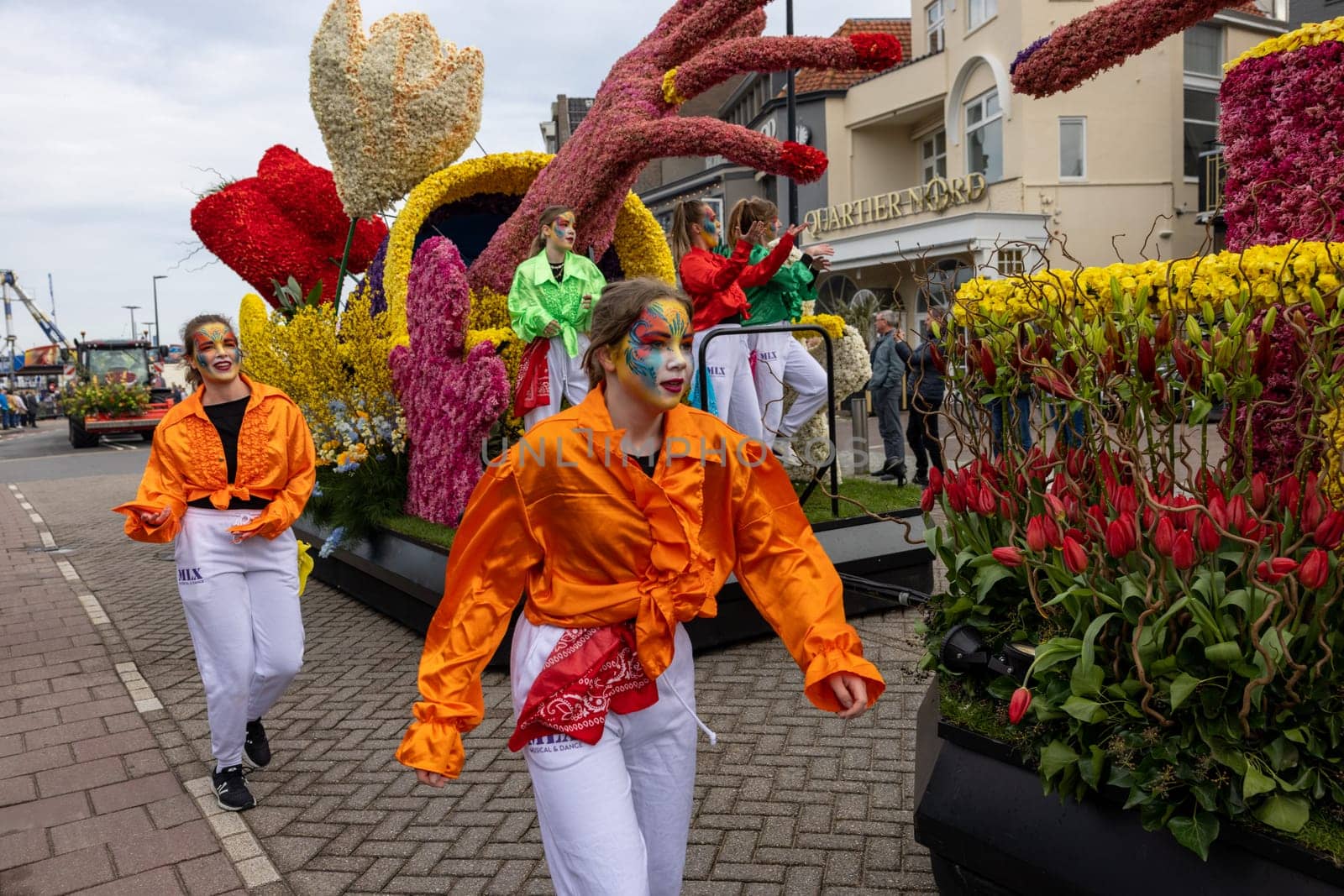 Noordwijk, Netherlands - April 22, 2023: Spectacular flower covered floats in the Bloemencorso Bollenstreek the annual spring flower parade from Noordwijk to Haarlem in the Netherlands.