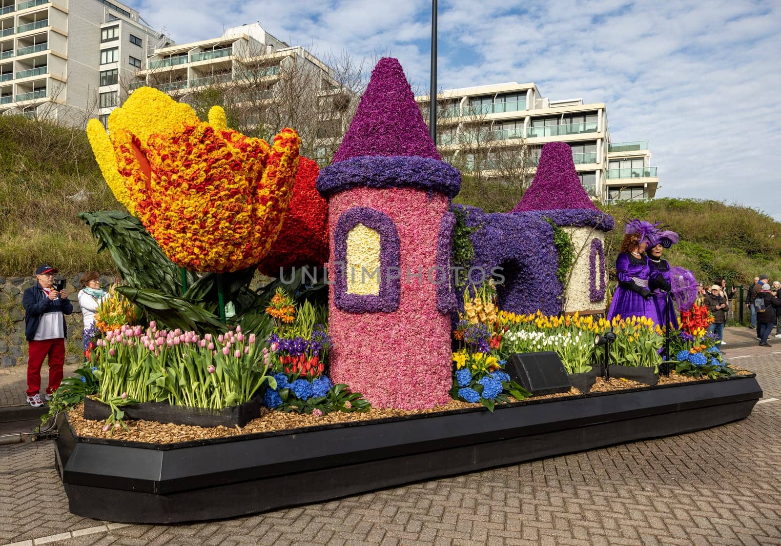 Noordwijk, Netherlands - April 22, 2023: Spectacular flower covered floats in the Bloemencorso Bollenstreek the annual spring flower parade from Noordwijk to Haarlem in the Netherlands.