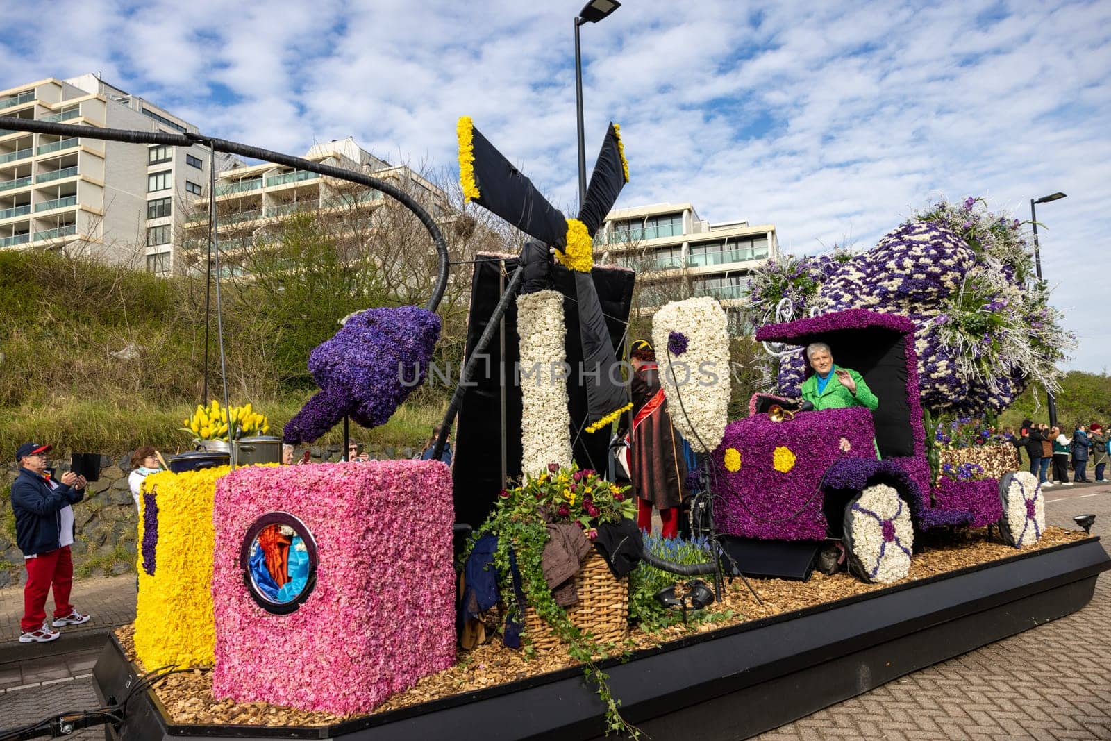 Noordwijk, Netherlands - April 22, 2023: Spectacular flower covered floats in the Bloemencorso Bollenstreek the annual spring flower parade from Noordwijk to Haarlem in the Netherlands.