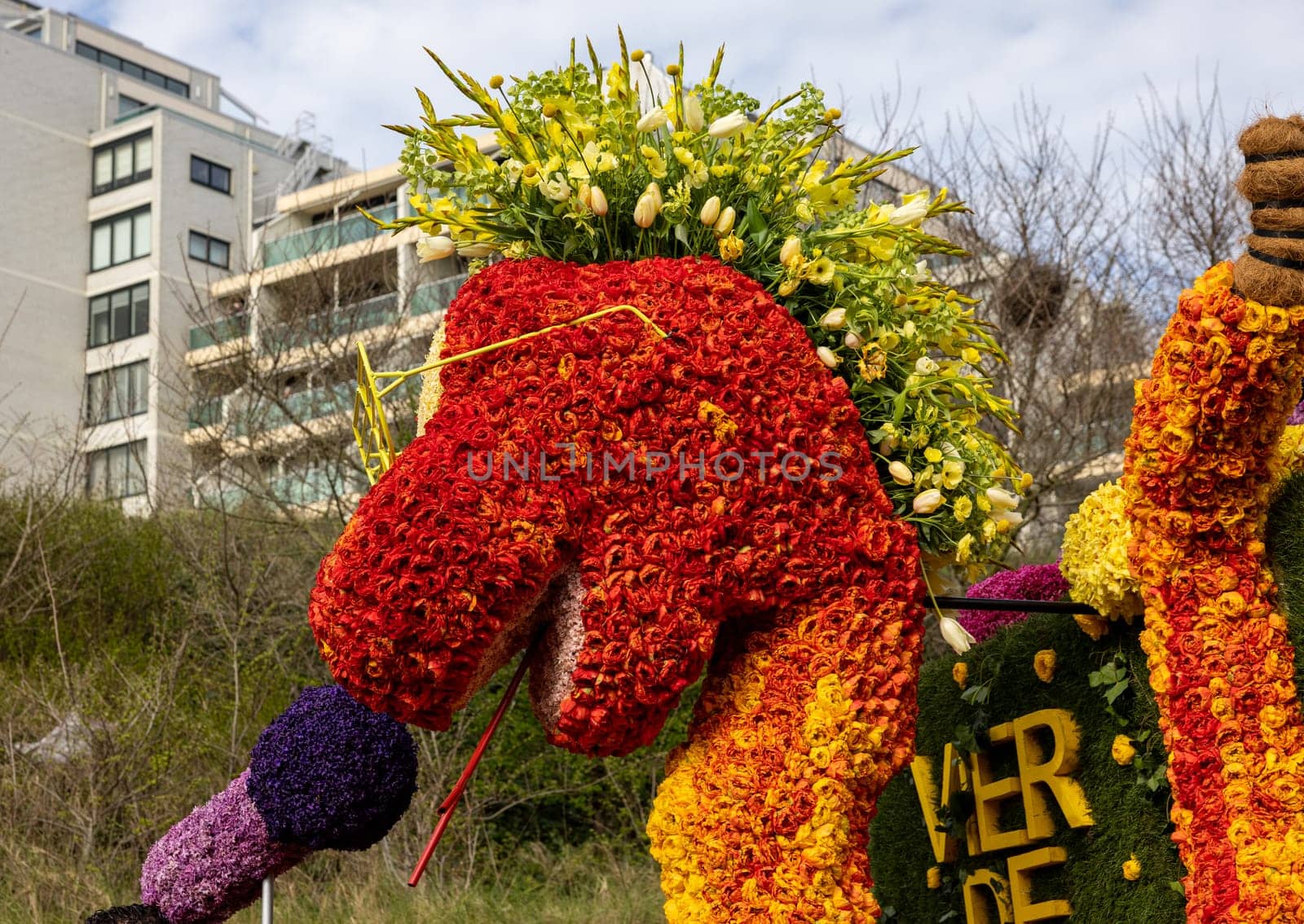 Noordwijk, Netherlands - April 22, 2023: Spectacular flower covered floats in the Bloemencorso Bollenstreek the annual spring flower parade from Noordwijk to Haarlem in the Netherlands.