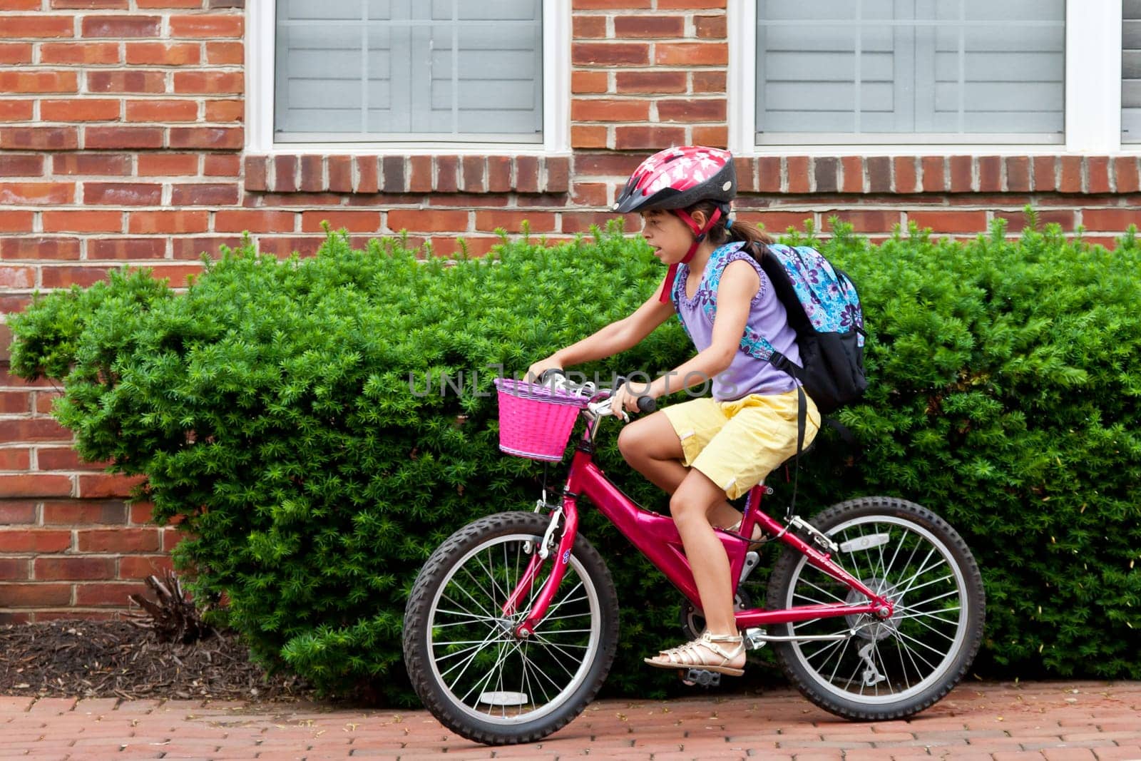 May 9, 2012 - Arlington, Virginia, USA - National Bike to School Day, Key School Escuela Key Elementary (Credit Image: © Dasha Rosato)