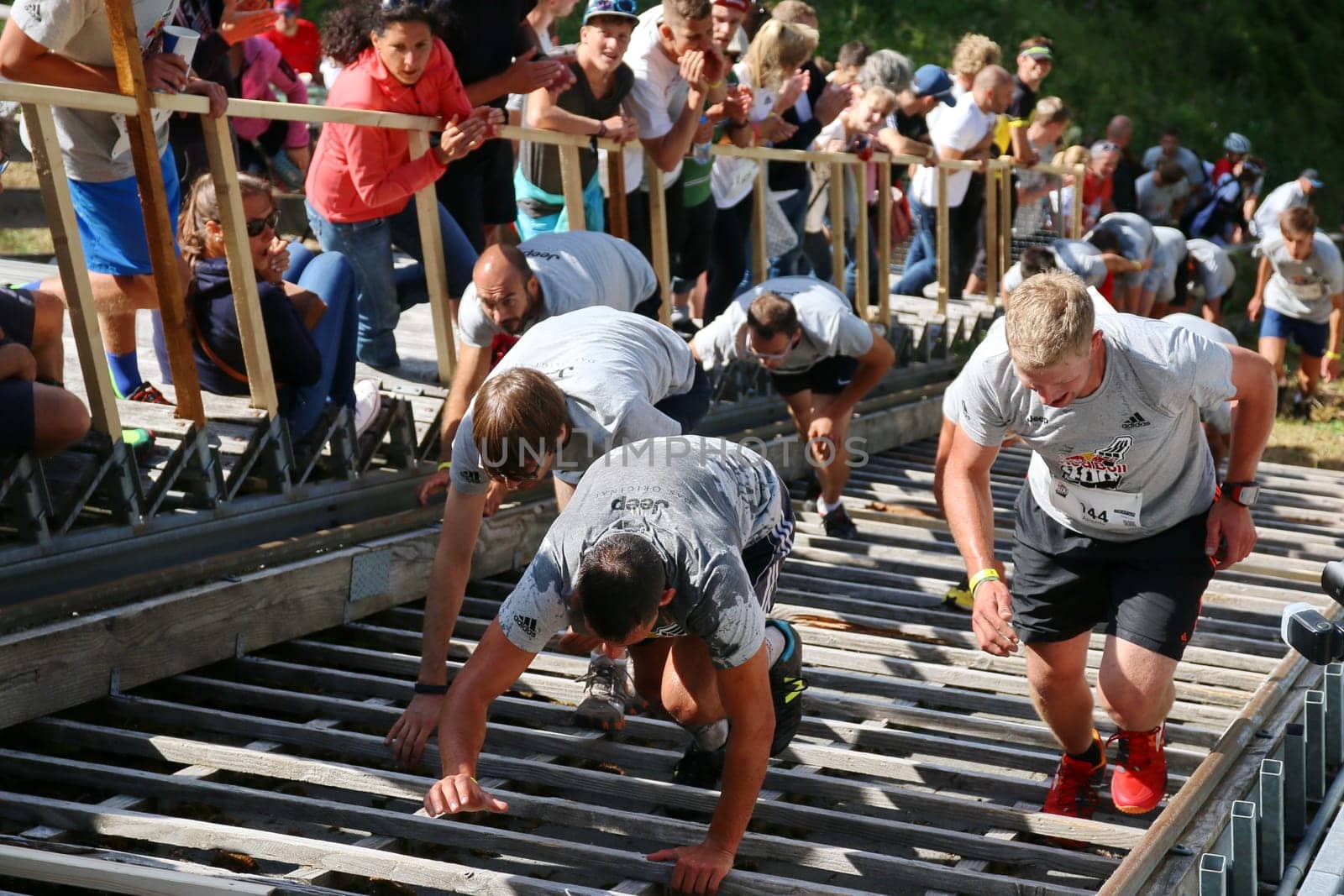 The last meters to the finish are the heaviest at the Red Bull 400 - Germany premiere Titisee-Neustadt