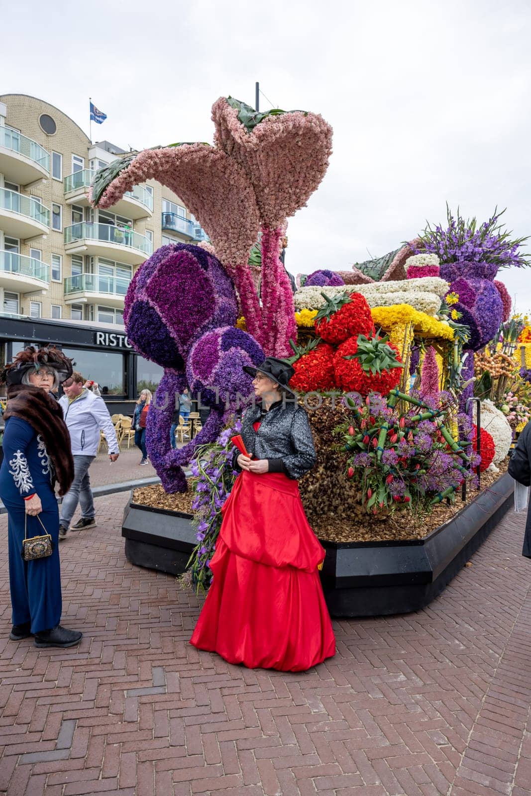 Noordwijk, Netherlands - April 22, 2023: Spectacular flower covered floats in the Bloemencorso Bollenstreek the annual spring flower parade from Noordwijk to Haarlem in the Netherlands.