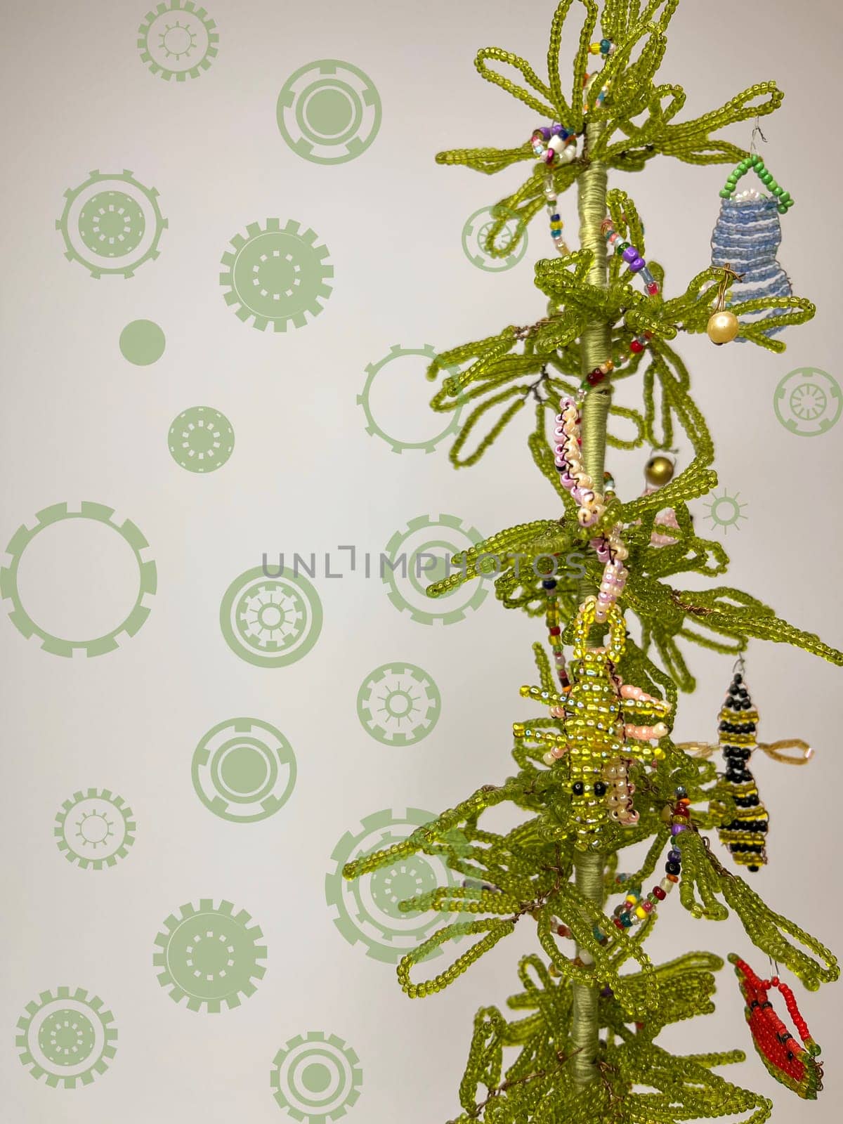 photo of a Christmas tree made with your own hands from beads