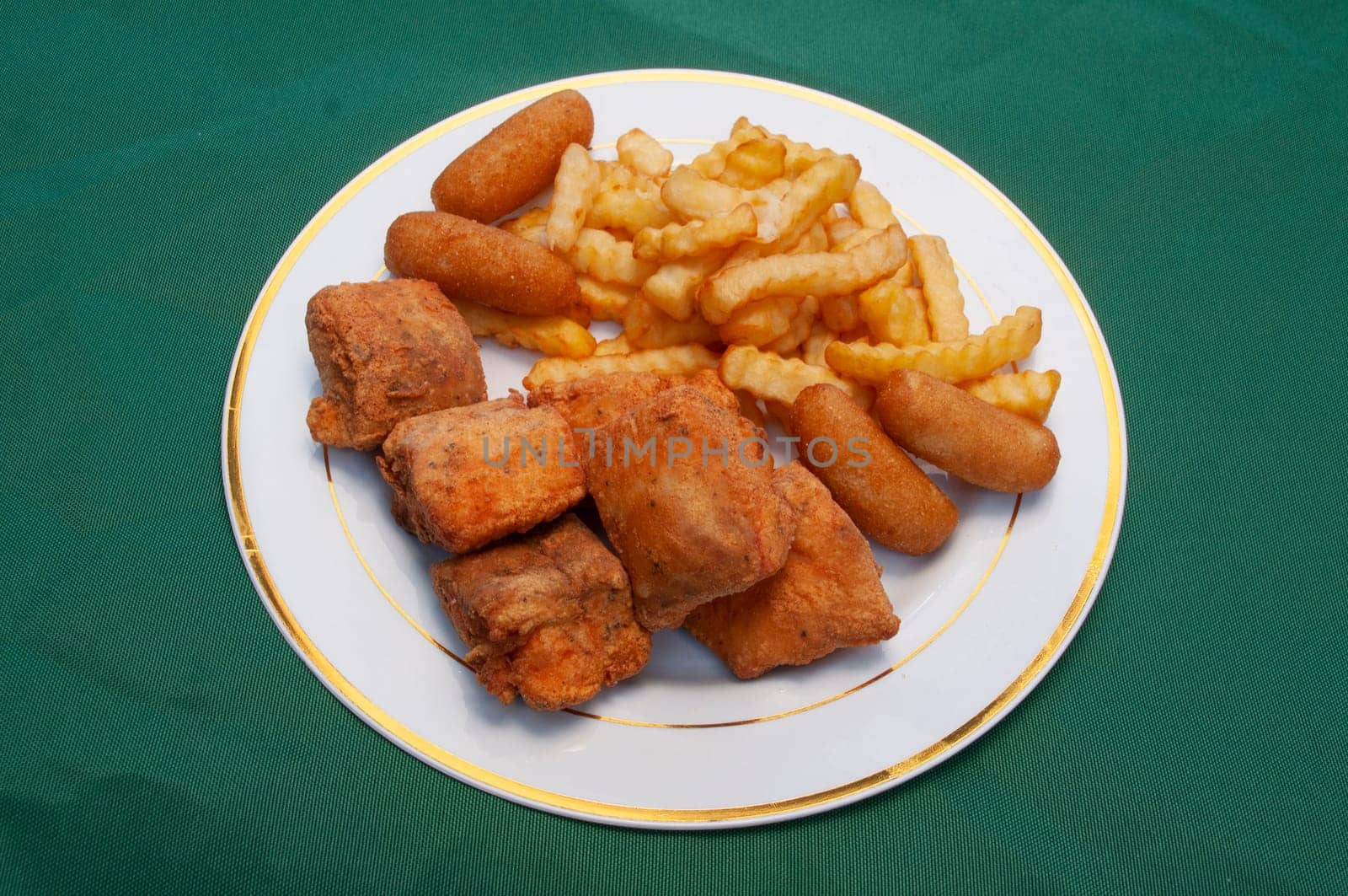Delicious American cuisine known as fresh salmon bites