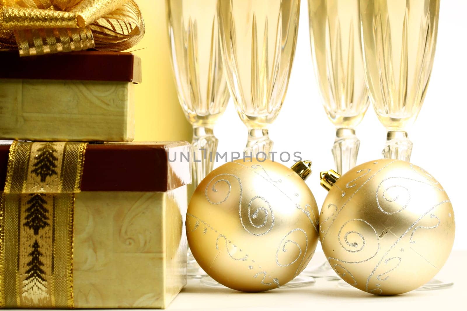 holiday card - golden champagne and gift
