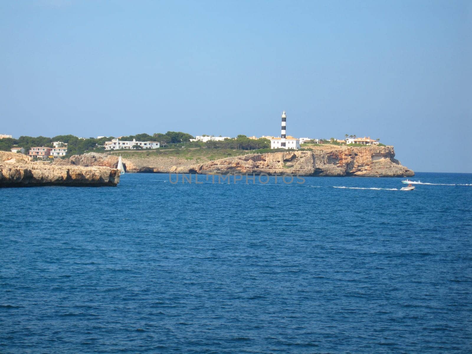 quiet rest in paradise bay Majorca