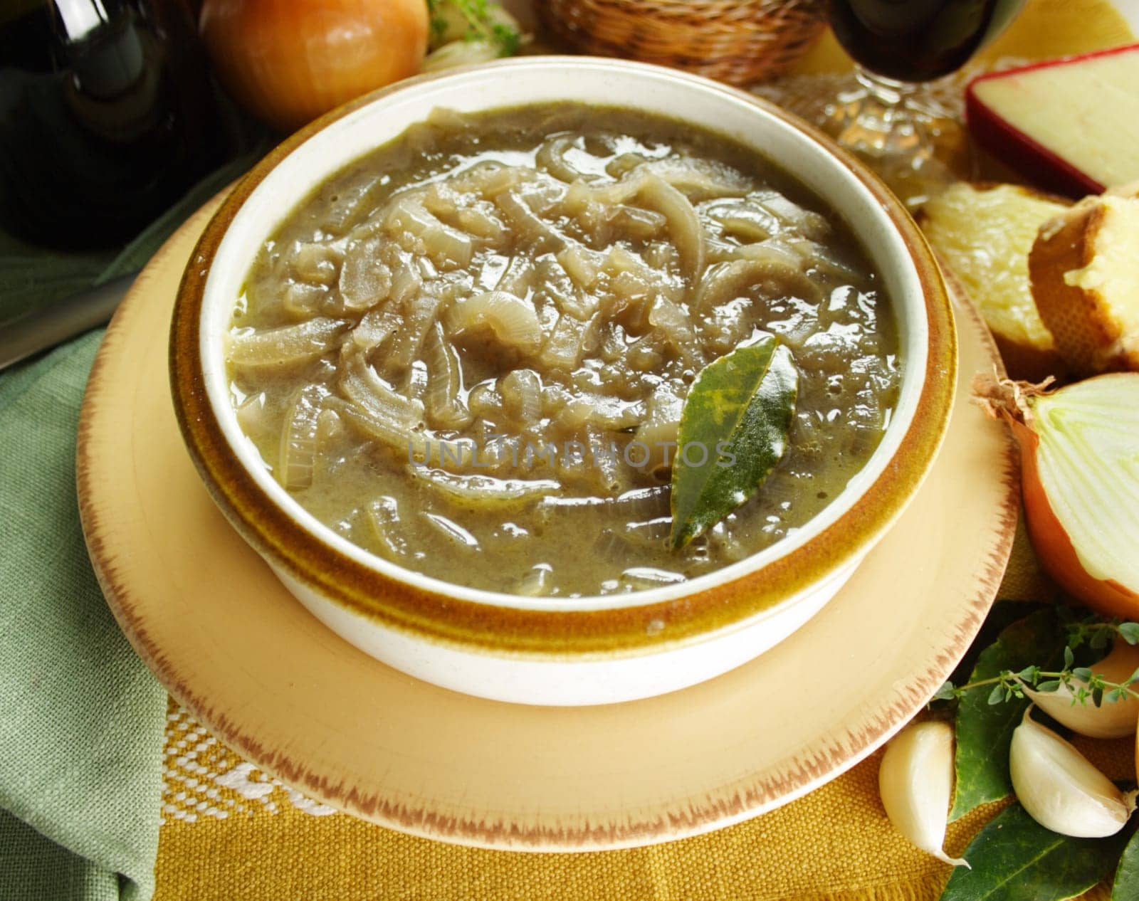French onion soup freshly prepared and ready to serve.