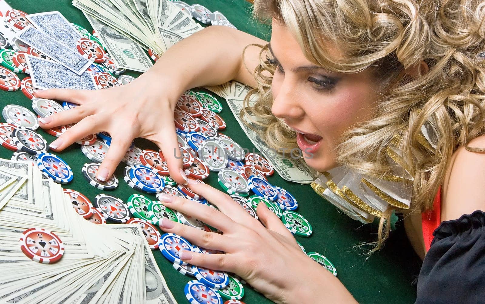 Poker girl won a lot of money