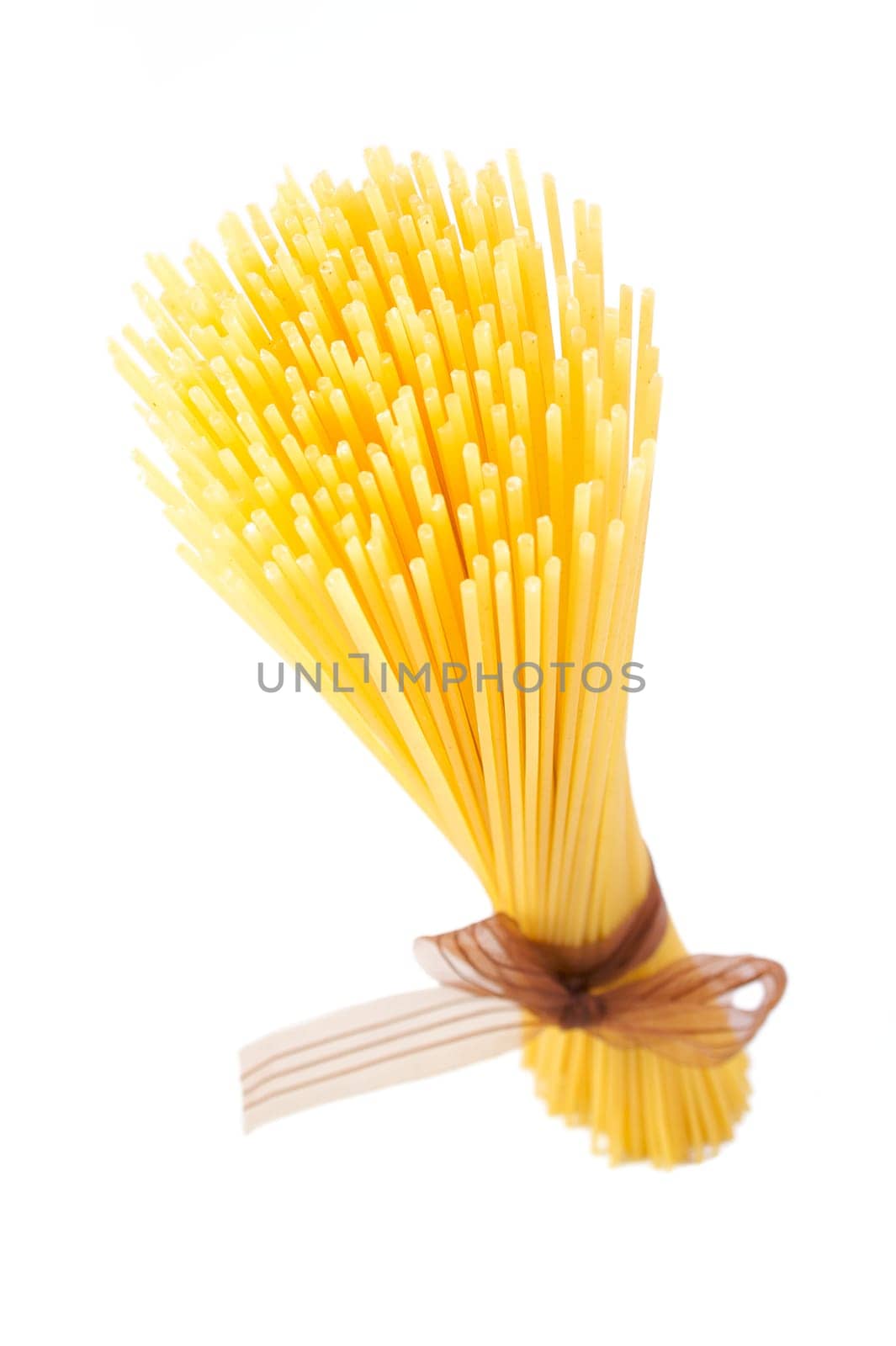 spaghetti of hard grain for cooking italian pasta