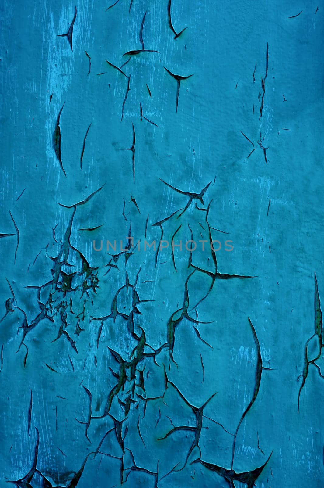 Pealing paint