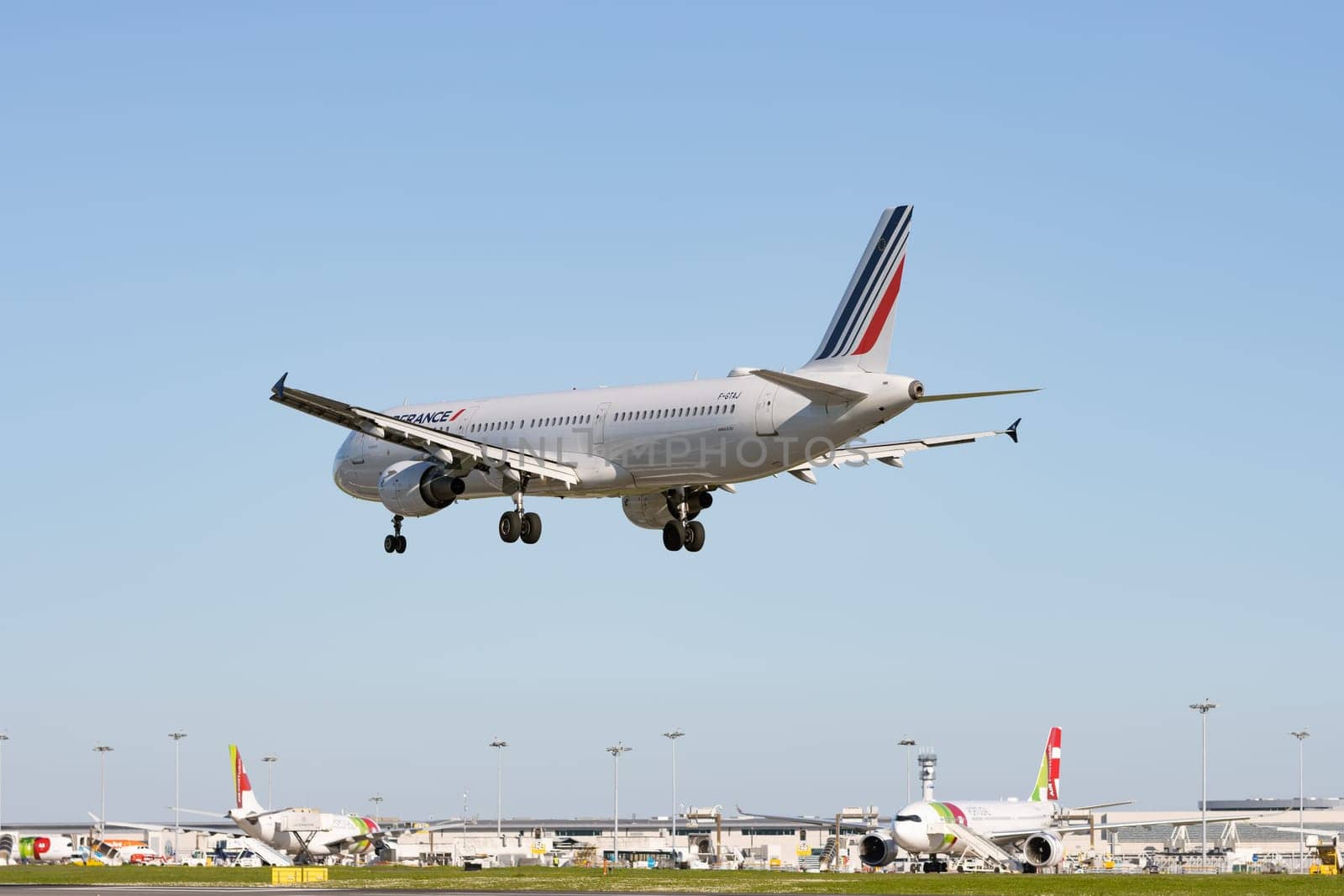 1 December 2022 PORTUGAL, LISBON: AIRFRANCE passenger plane took off the runway. Mid shot