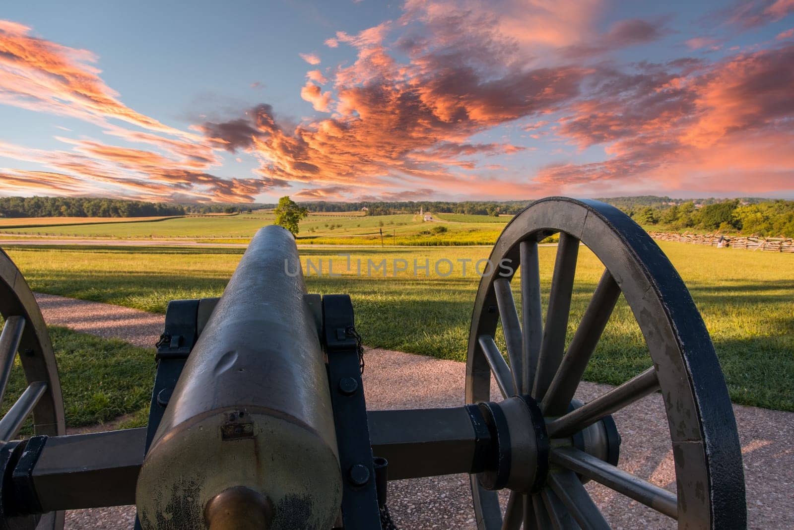 Canon aiming at a battlefield of Gettysburg, USA