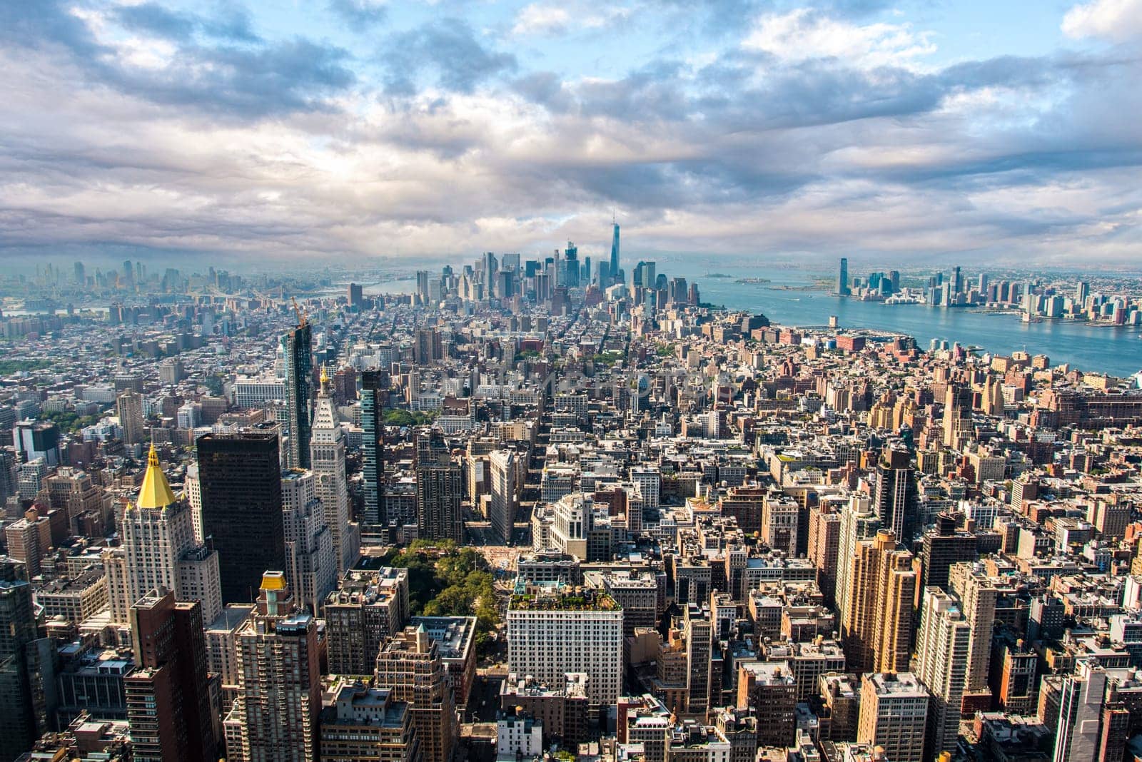 Manhattan skyscraper from Empire State Building, USA