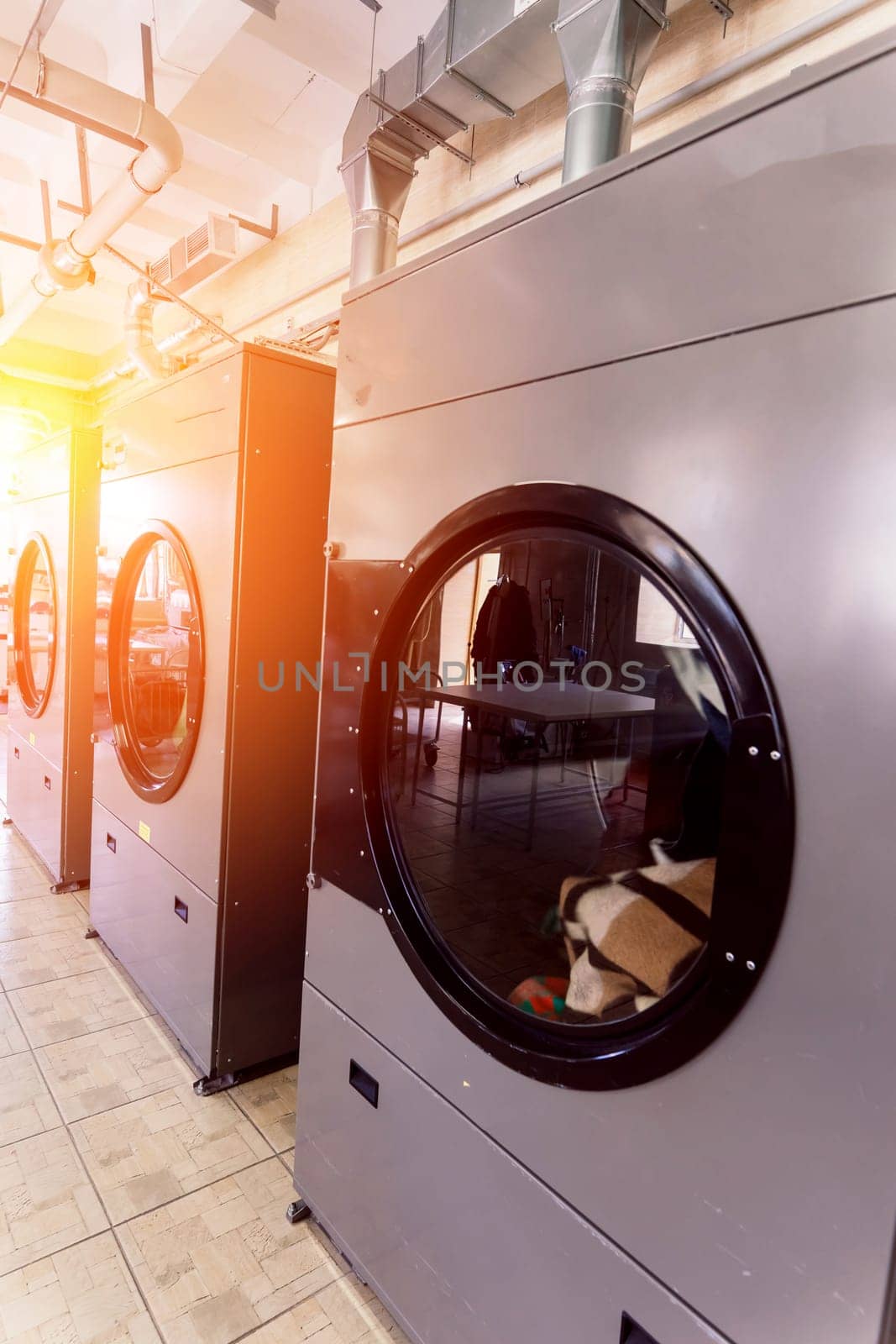 Industrial wash machine for washing big amount of textiles