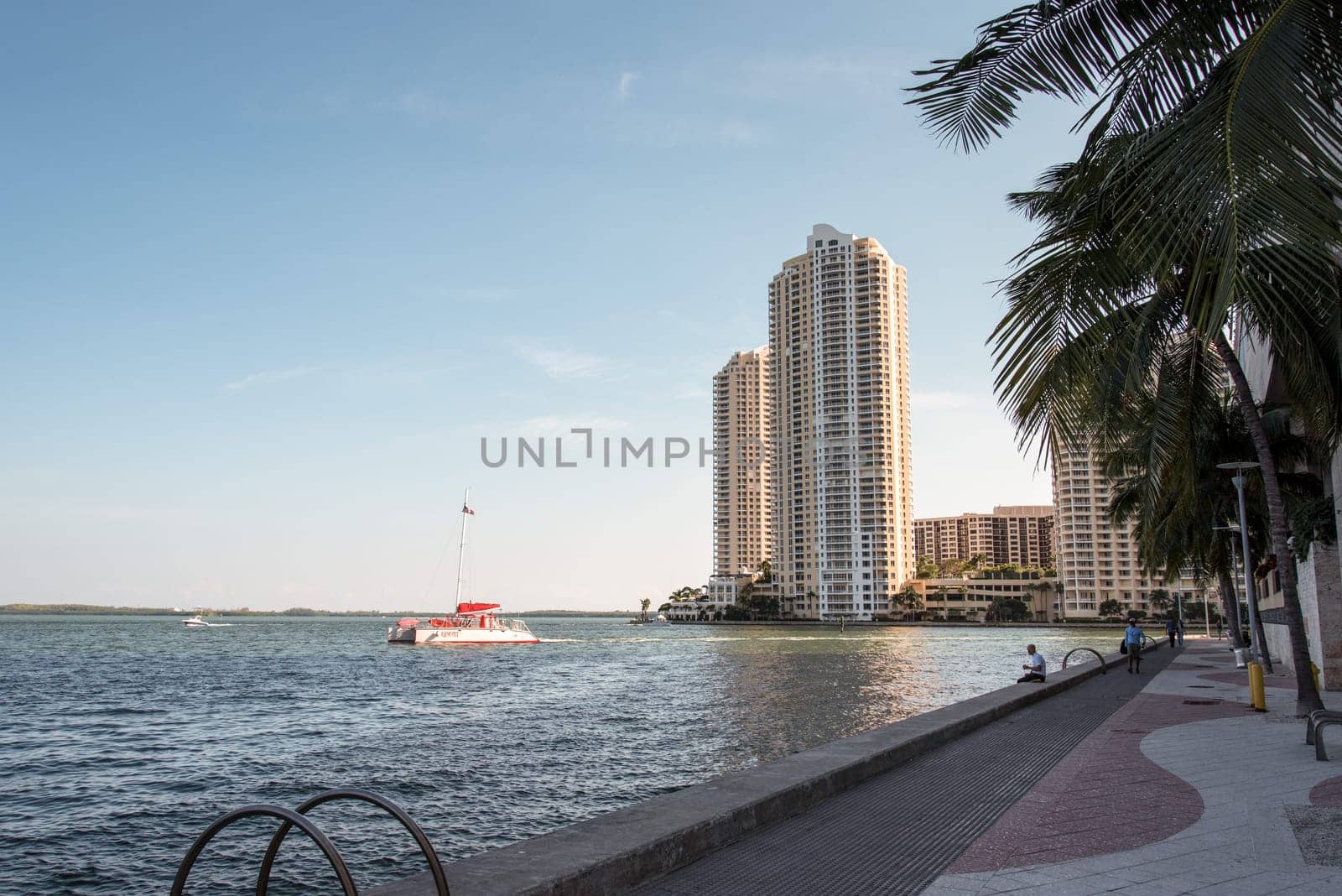 Apartment skyscraper at the shore of Miami, USA
