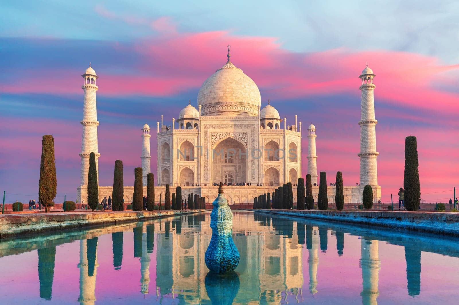 Taj Mahal main view on the sunset, famous marble mausoleum of Agra, Uttar Pradesh, India.