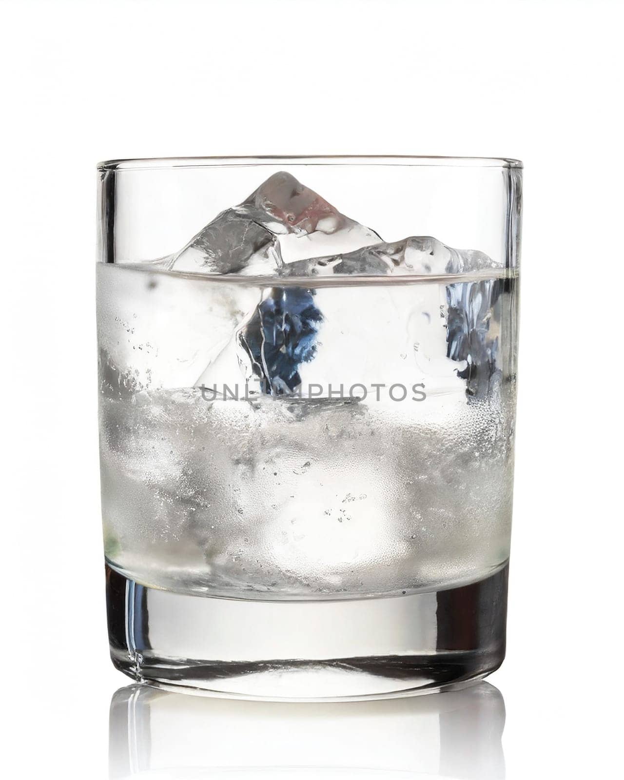 drink with ice and lemon in glass isolated on white background, AI generated