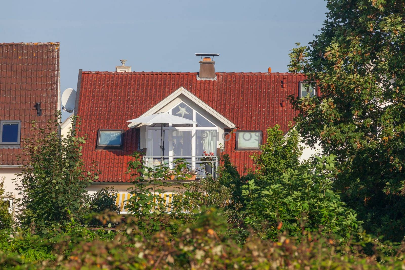 Residential house in the countryside, Elsfleth, Wesermarsch, Lower Saxony, Germany
