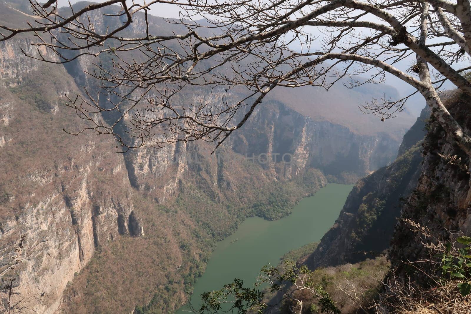 Spectacular view from the view point/mirador La Coyota at the Sumidero Canyon/Canon del Sumidero, Chiapas, Mexico 2022
