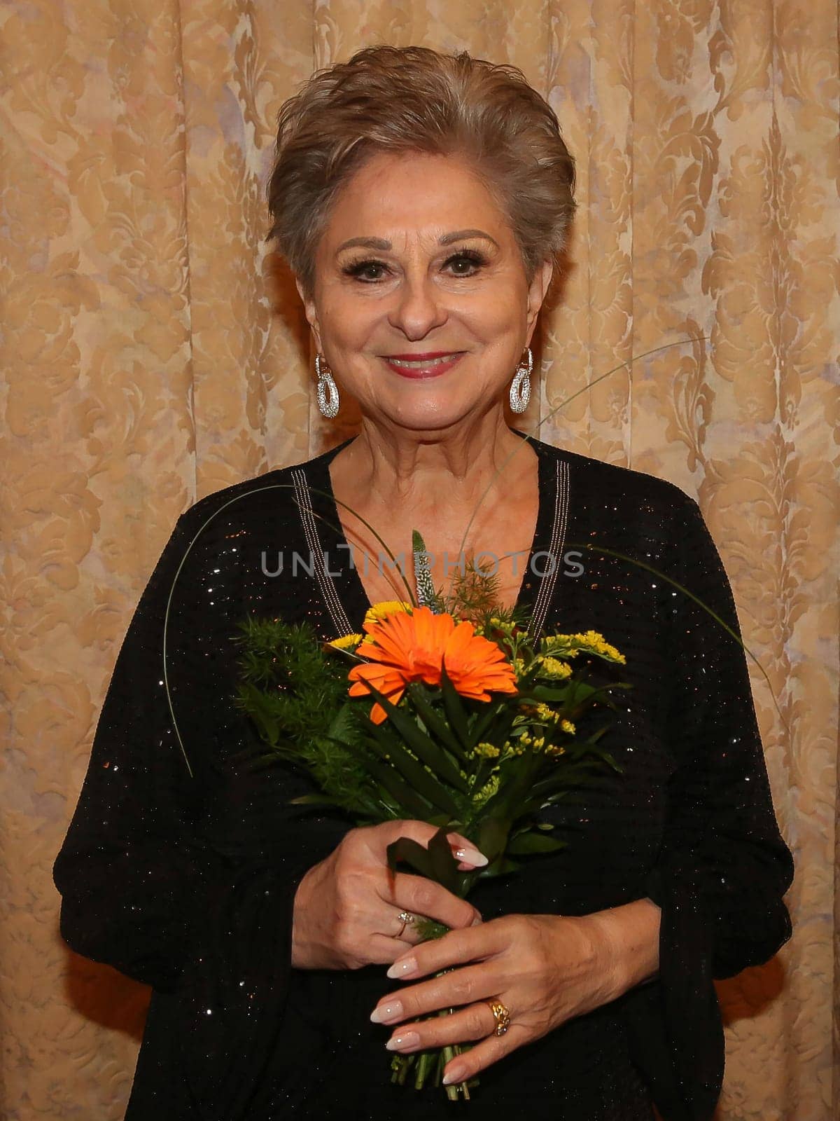 Schlagersängerin Dagmar Frederic beim einem Auftritt am 06.01.2024 in Magdeburg