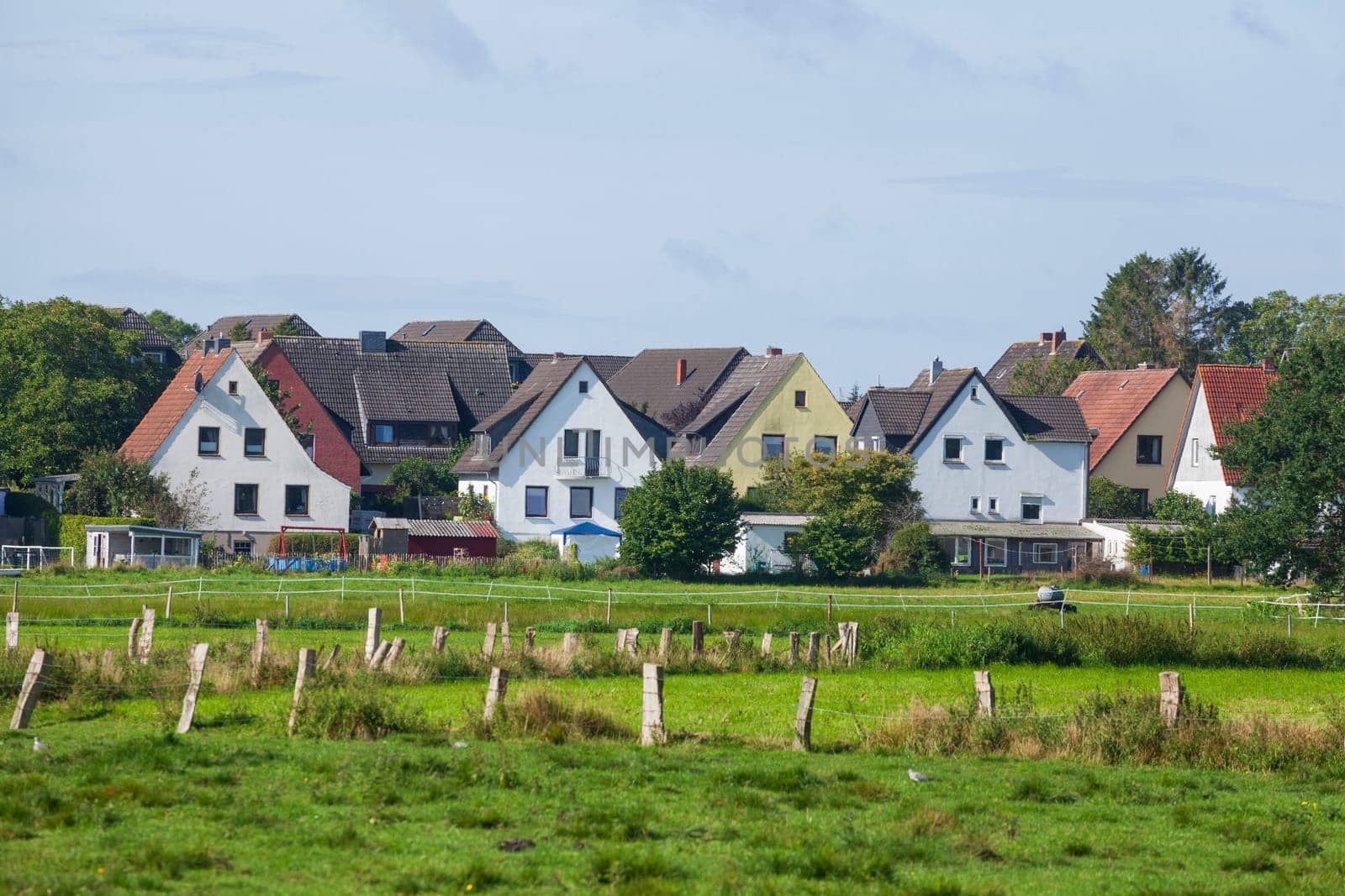 Residential buildings, detached houses, residential buildings, pasture, Osterholz-Scharmbeck, Lower Saxony, Germany, Europe