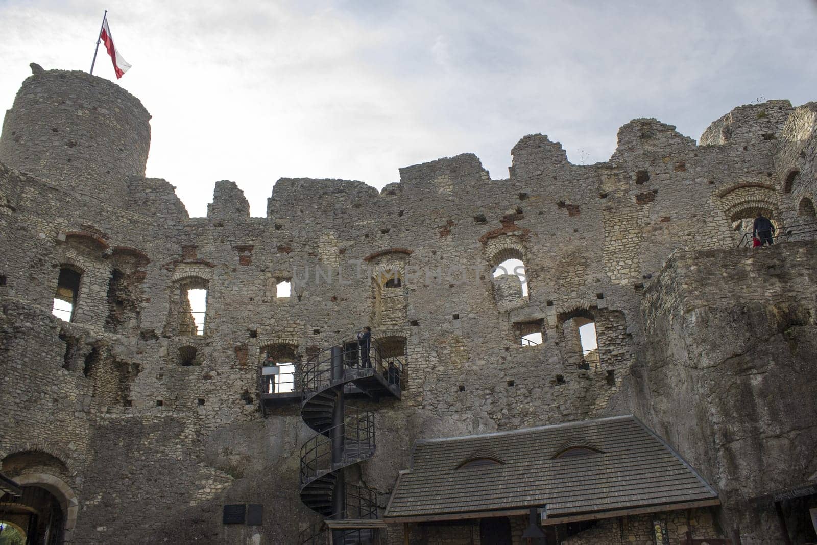 Ogrodzieniec Castle - The beautiful architecture of the ruins of the Ogrodzieniec castle in Poland.