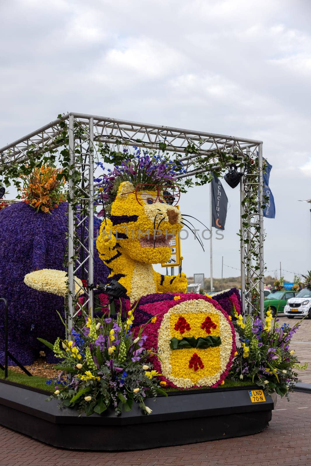 Noordwijk, Netherlands - April 22, 2023: Spectacular flower covered floats in the Bloemencorso Bollenstreek the annual spring flower parade from Noordwijk to Haarlem in the Netherlands.