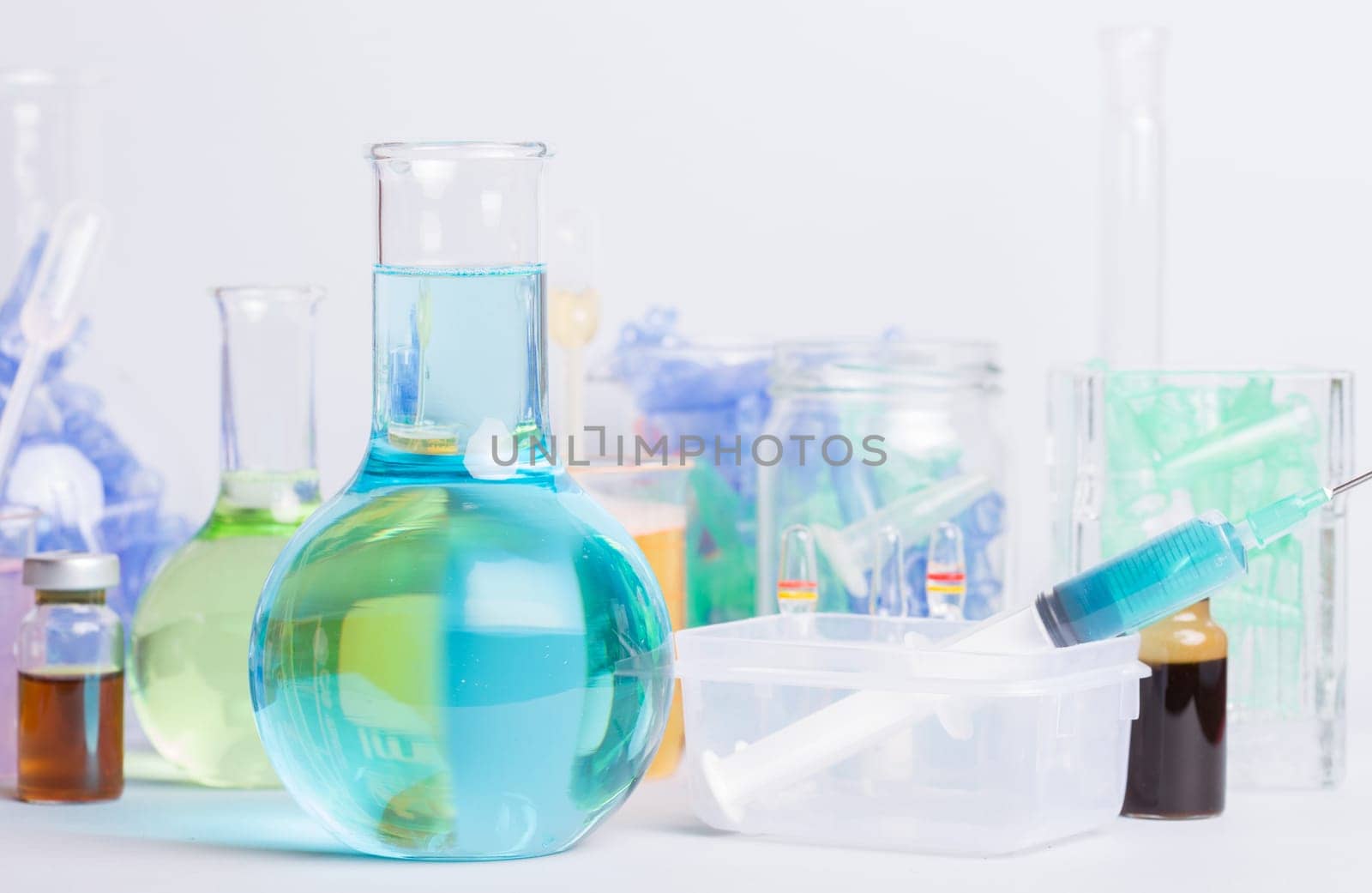 syringe with ampules of drugs