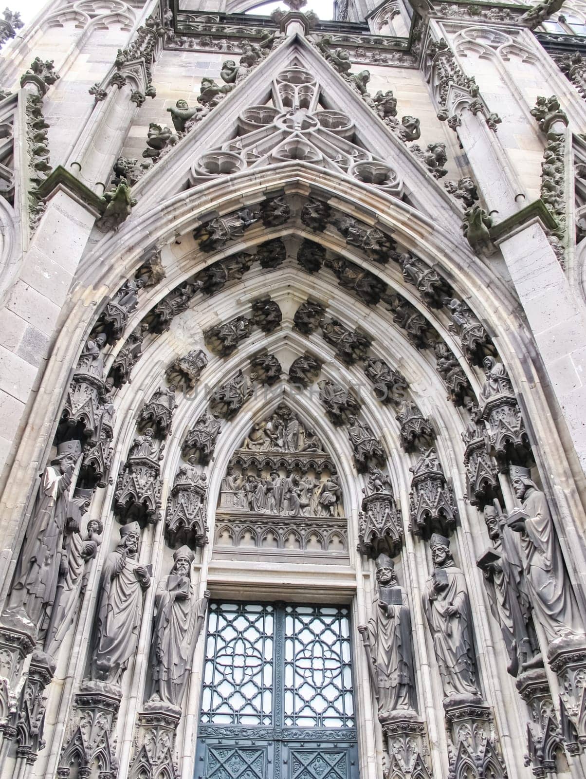 Antique doors and gates, cultural heritage in the form of doors, arches and gates.