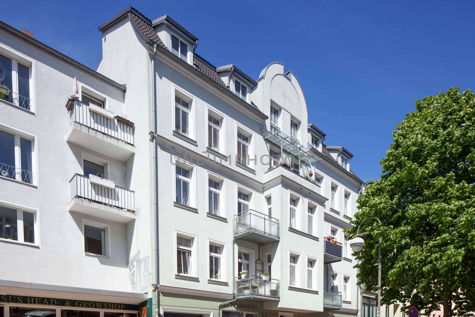 Old residential building, Rostock, Mecklenburg-Vorpommern, Germany, Europe