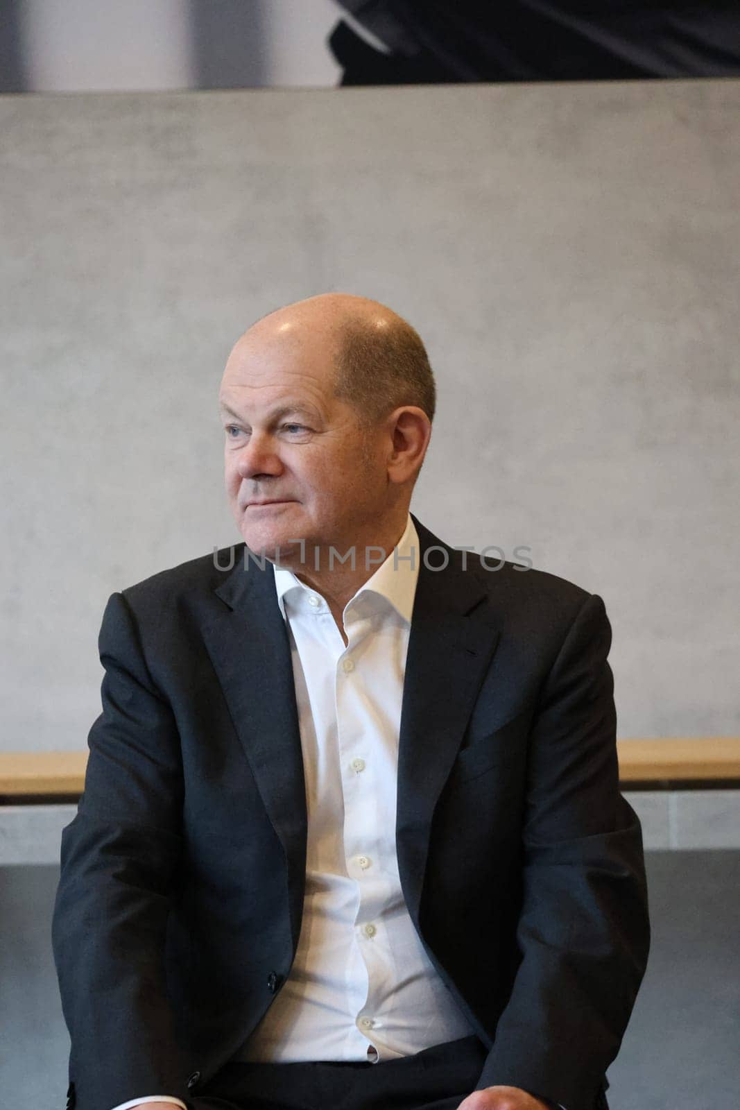 Federal Chancellor Olaf Scholz during a visit to the Europa Park Stadium in Freiburg with the participants in the dialogue with socially engaged citizens from Freiburg and the surrounding area in the Business Lounge on the ground floor of the main grandstand