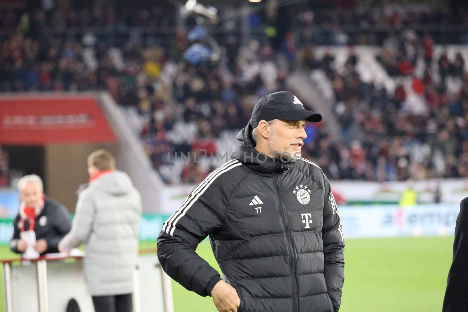 Coach Thomas Tuchel (FC Bayern Munich) at the match of the 1st FBL: 23-24: 24. Sptg. SC Freiburg - FC Bayern Munich  DFL REGULATIONS PROHIBIT ANY USE OF PHOTOGRAPHS AS IMAGE SEQUENCES AND/OR QUASI-VIDEONann  Photo: Joachim Hahne/johapress