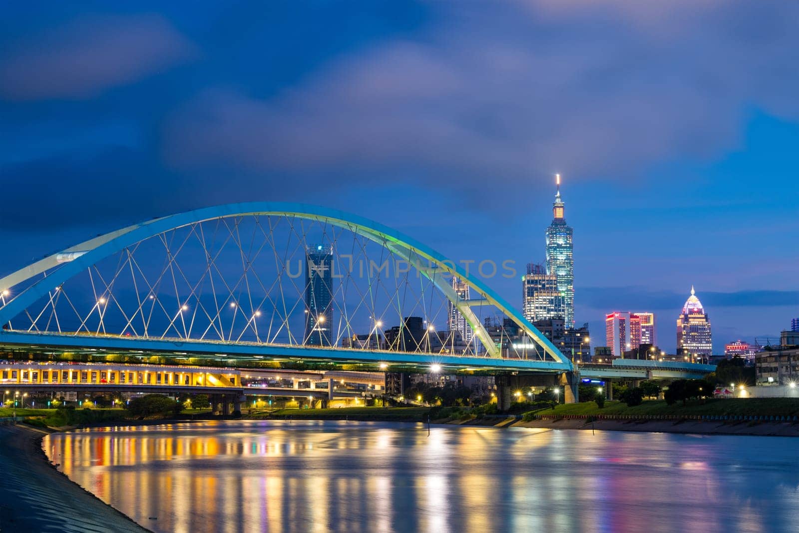 Taipei, Taiwan 28 September 2023: Beautiful sunset in Taipei city