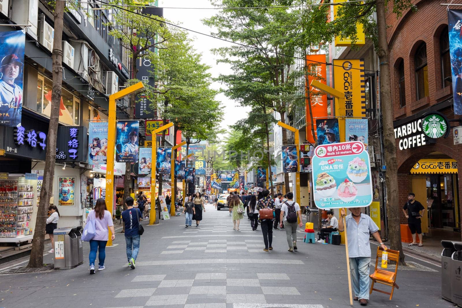 Taipei, taiwan 13 september 2023: taipei city street in ximending