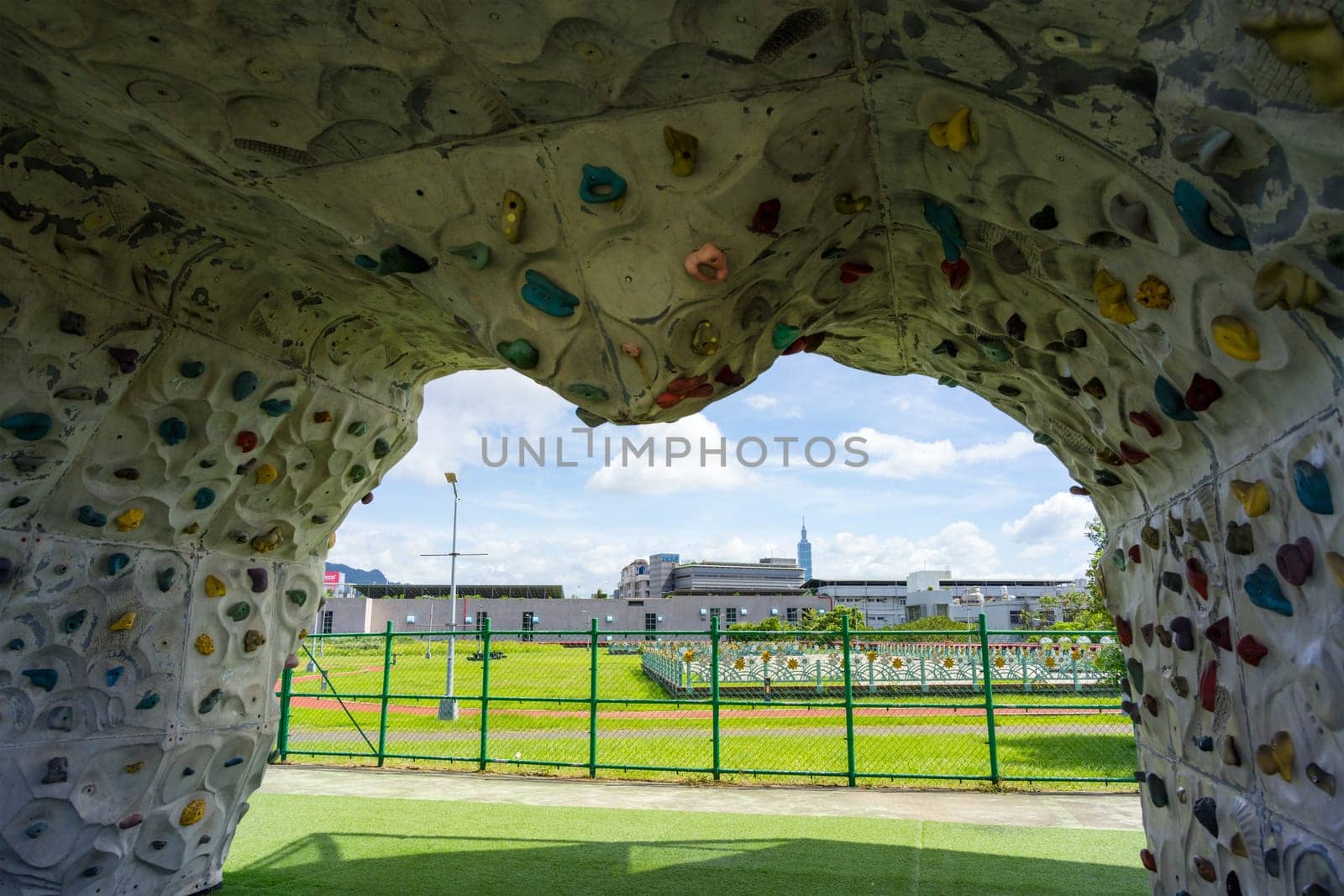 Boulder climbing hall in Taipei city