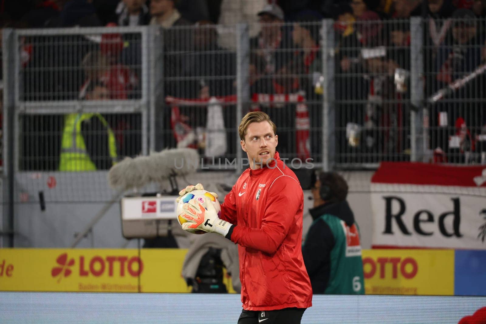 Goalkeeper Florian Müller (SC Freiburg) at the match of the 1st FBL: 23-24: 24. Sptg. SC Freiburg - FC Bayern Munich  DFL REGULATIONS PROHIBIT ANY USE OF PHOTOGRAPHS AS IMAGE SEQUENCES AND/OR QUASI-VIDEONann  Photo: Joachim Hahne/johapress