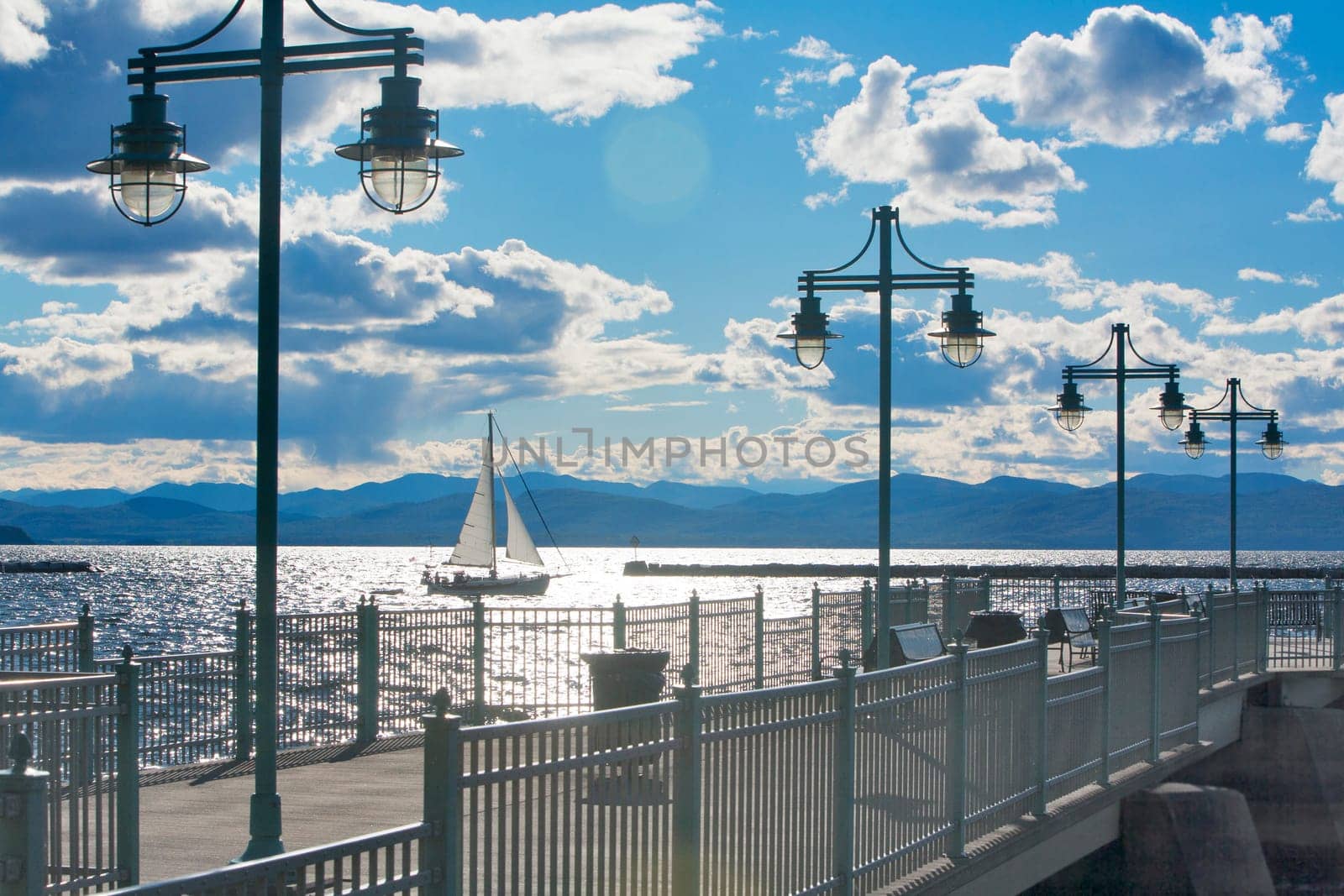 Burlington, Vermont. Lake Champlain.
